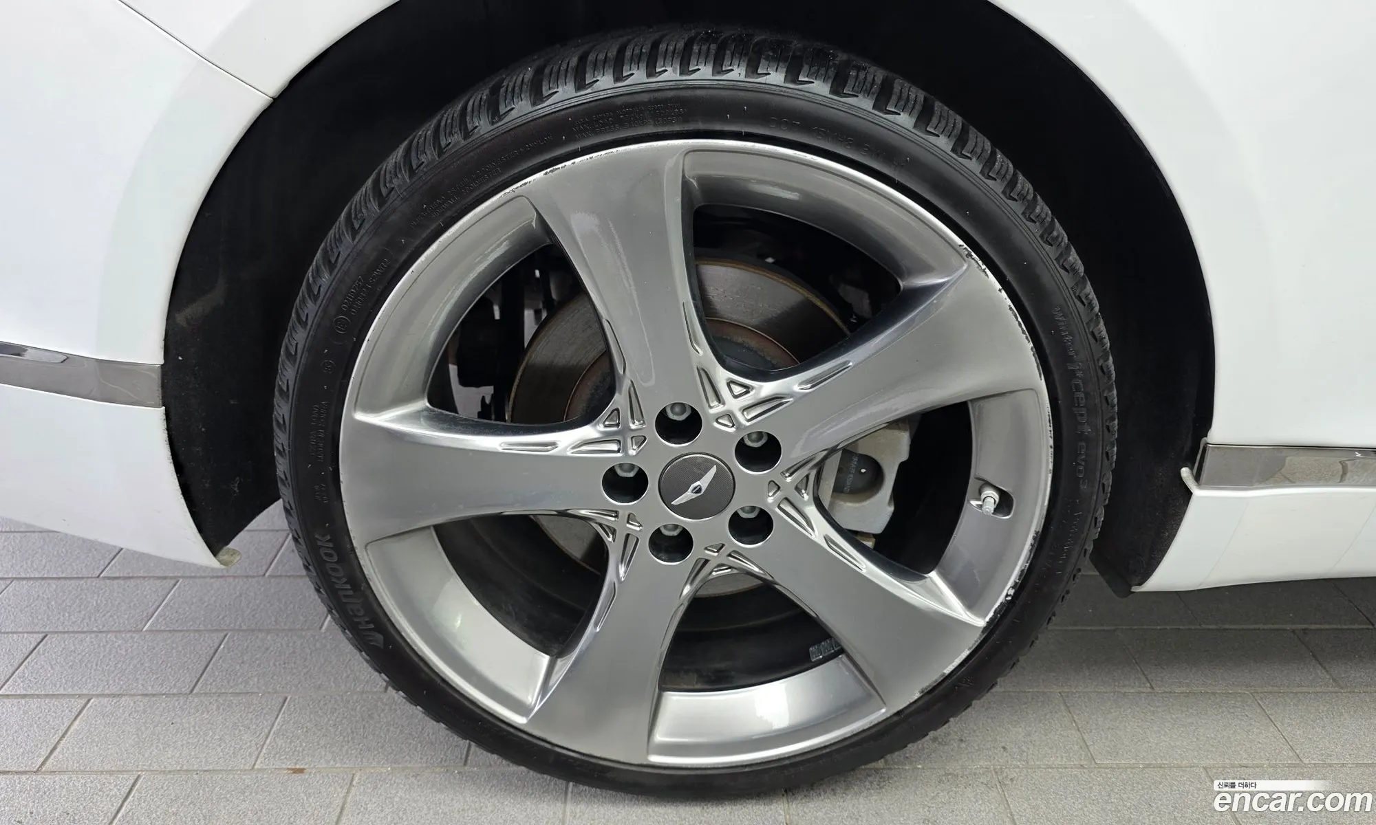 Genesis G80 2020 KMTGB41CBMU051902 — 34