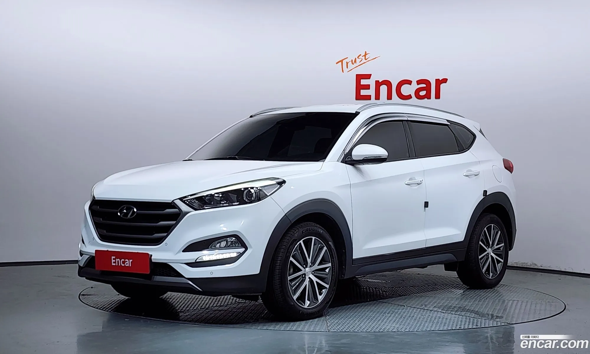Hyundai Tucson 2015 11111111111111111 — 16