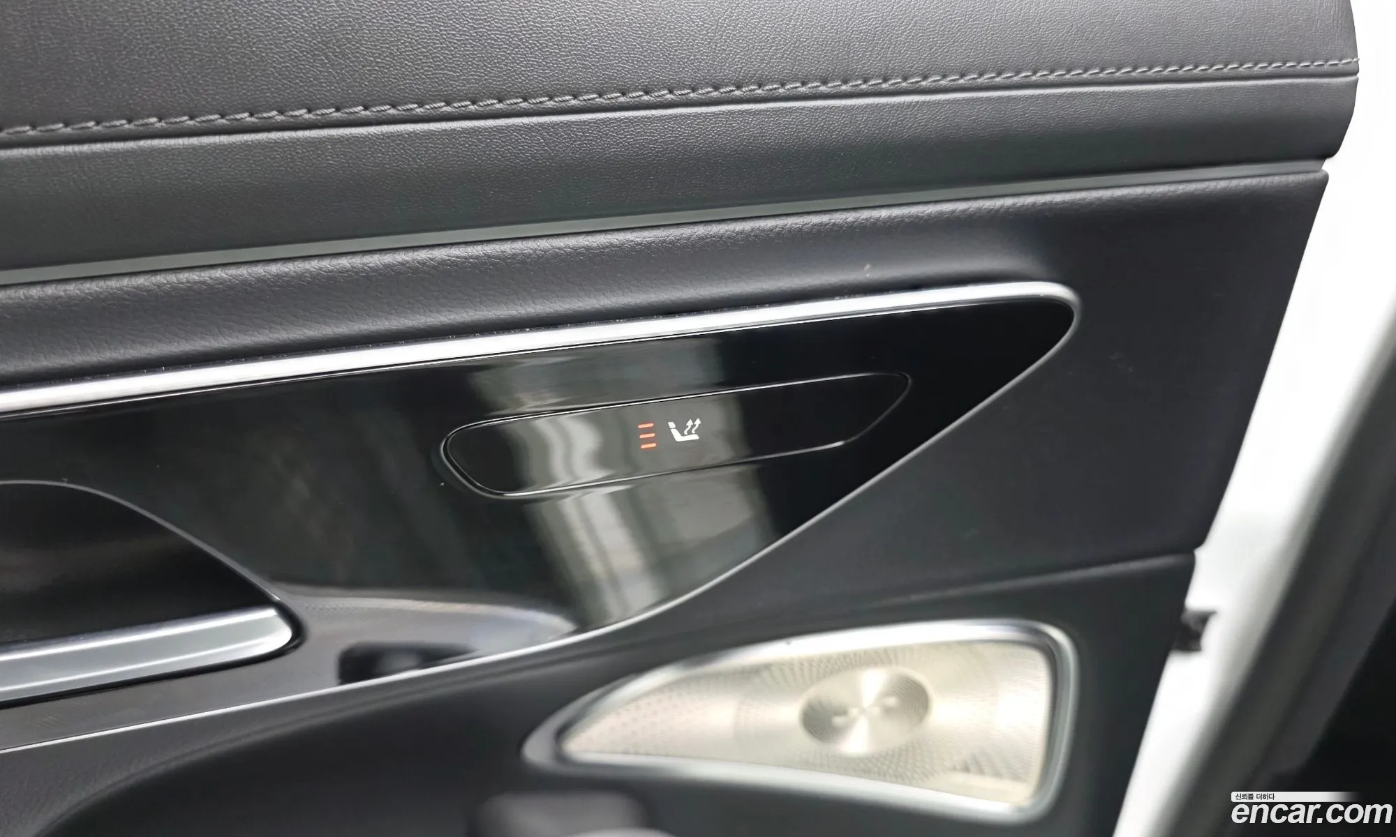 Mercedes-Benz E-Class W214 2024 — 3