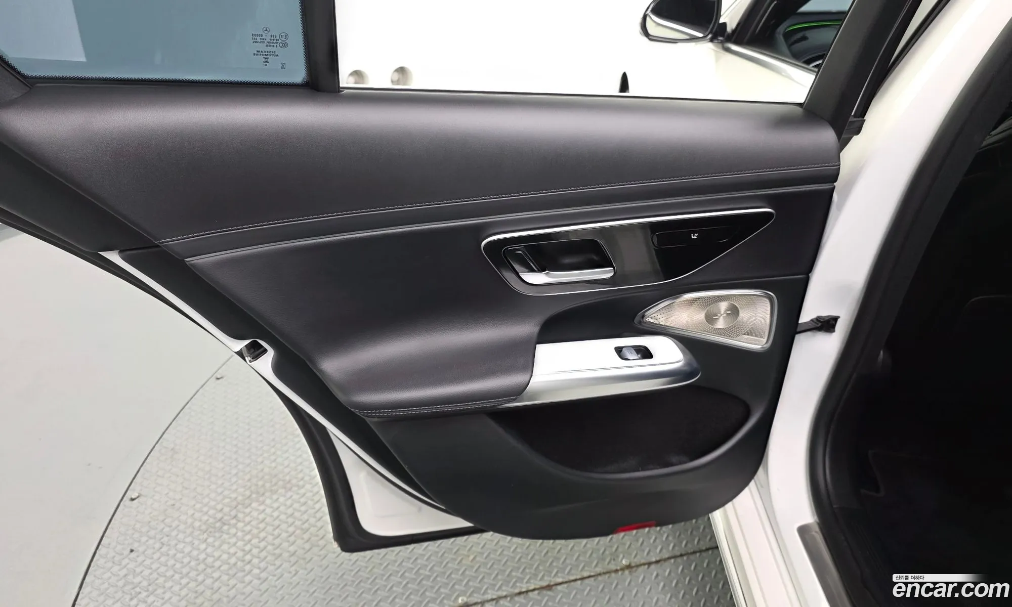 Mercedes-Benz E-Class W214 2024 — 15