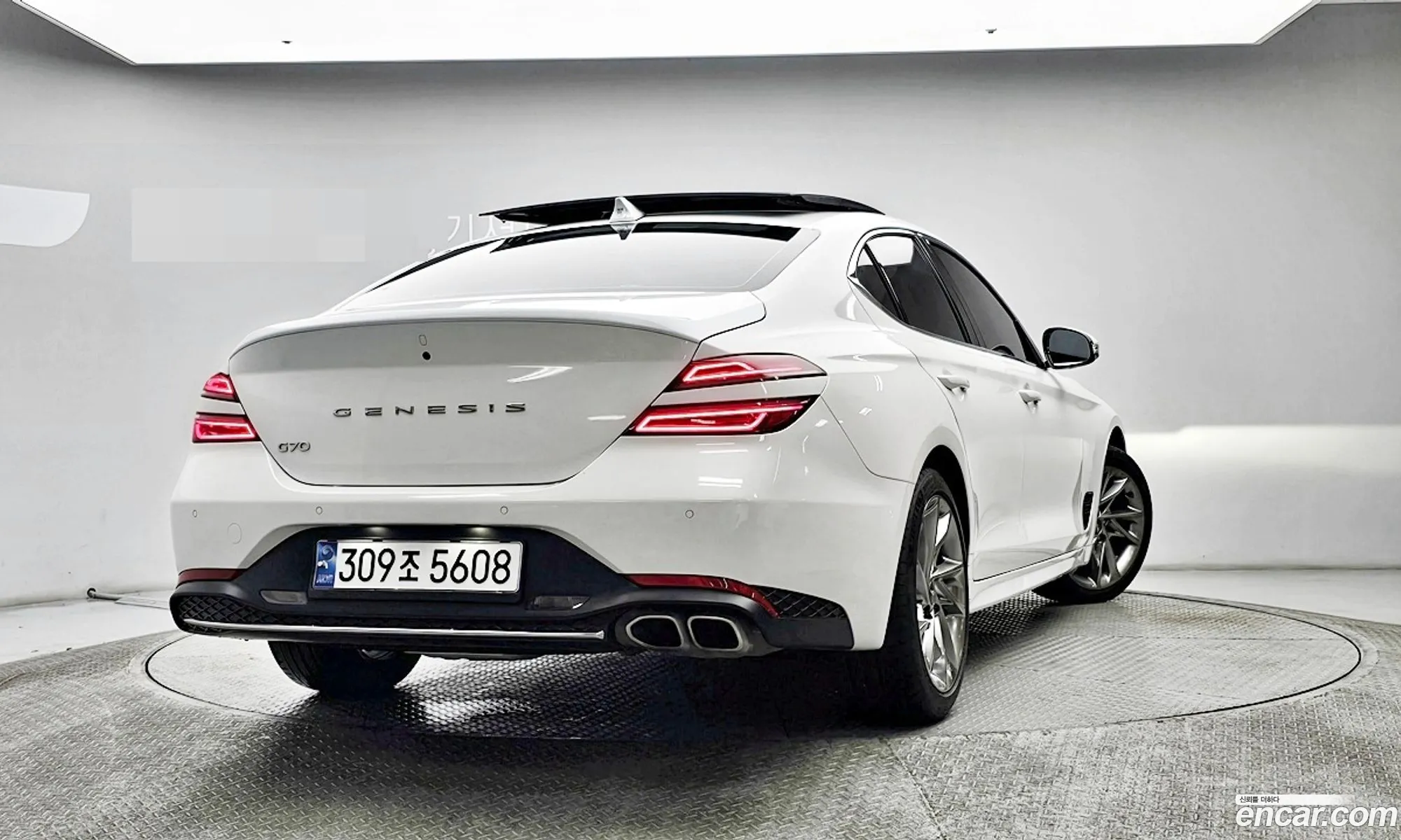Genesis G70 2022 — 8