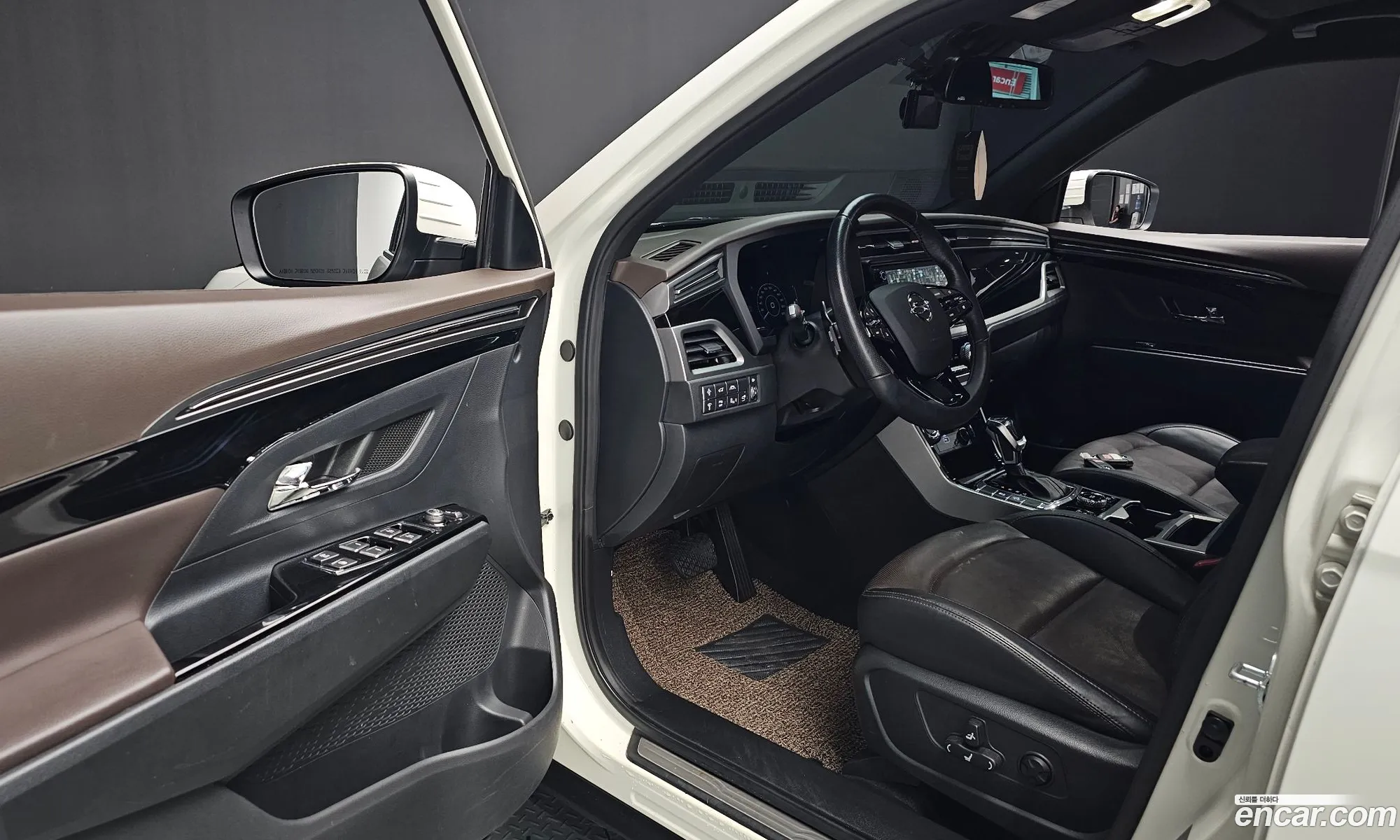 KG Mobility (SsangYong) Beautiful Korando 2019 KPBAH3AP1KP003564 — 9