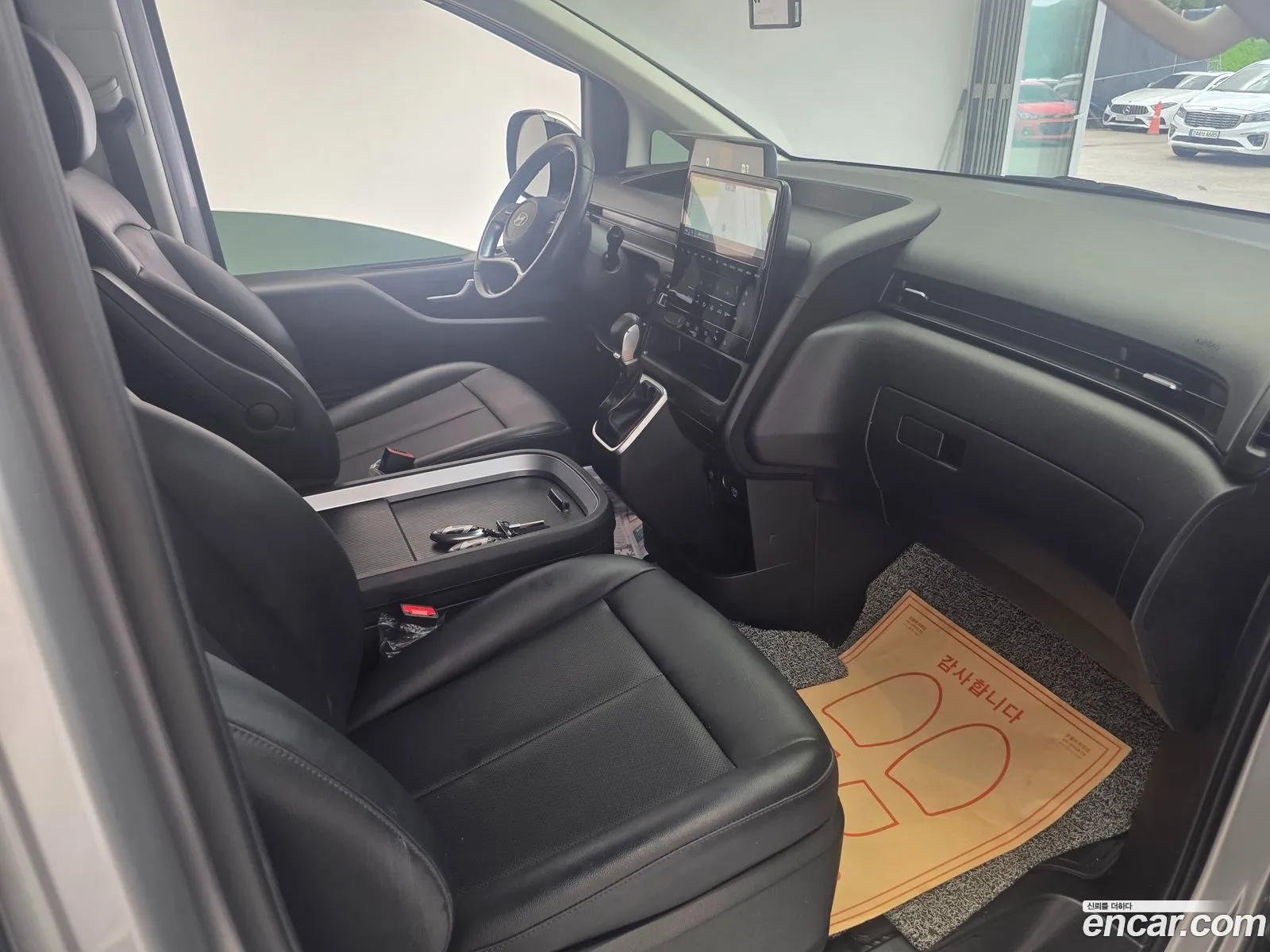 Hyundai Staria 2024 — 14