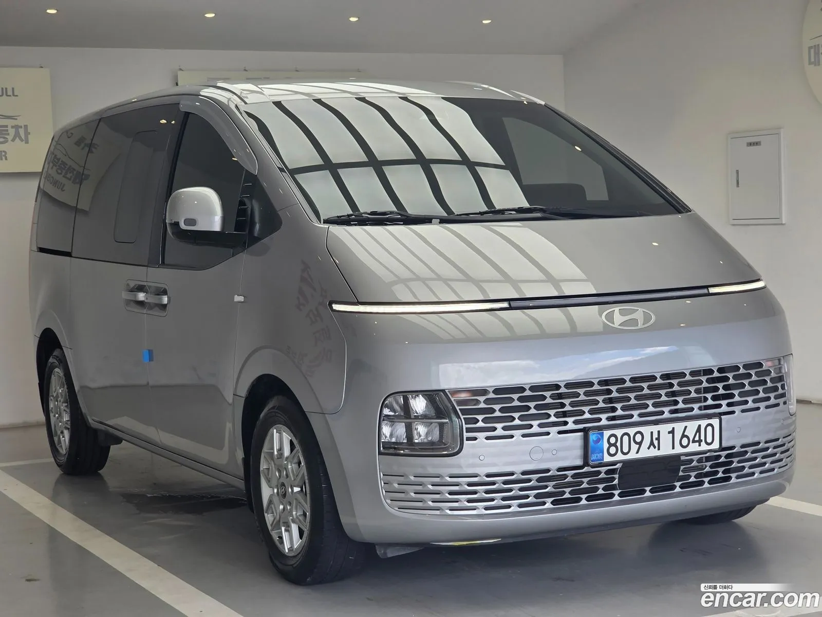 Hyundai Staria 2024 — 13
