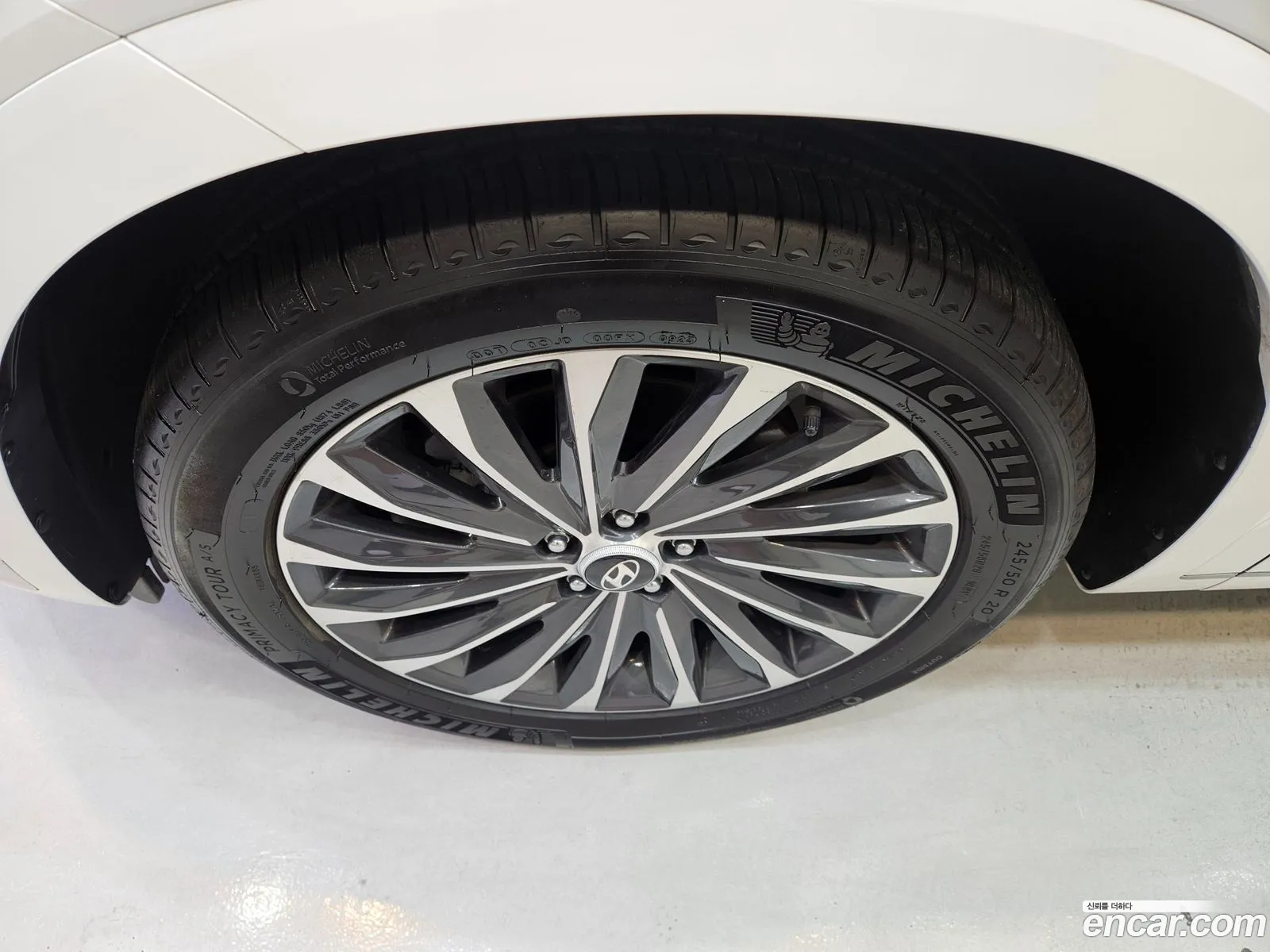 Hyundai Palisade 2023 — 16