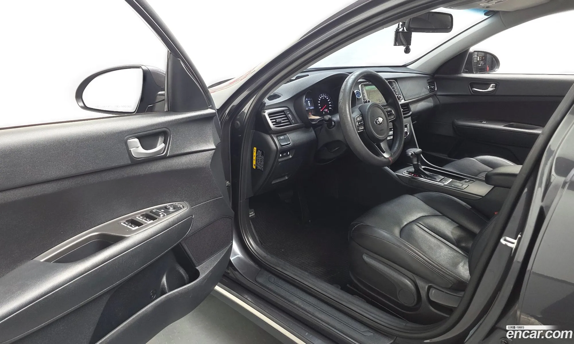 Kia K5 2017 — 12