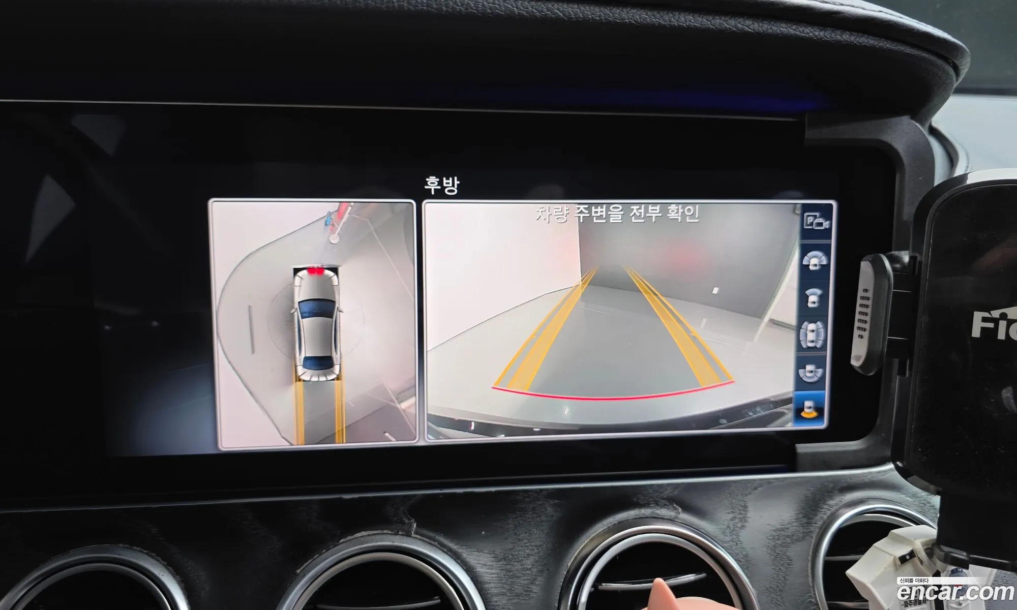 Mercedes-Benz E-Class W213 2019 WDDZF4KB3KA637317 — 10