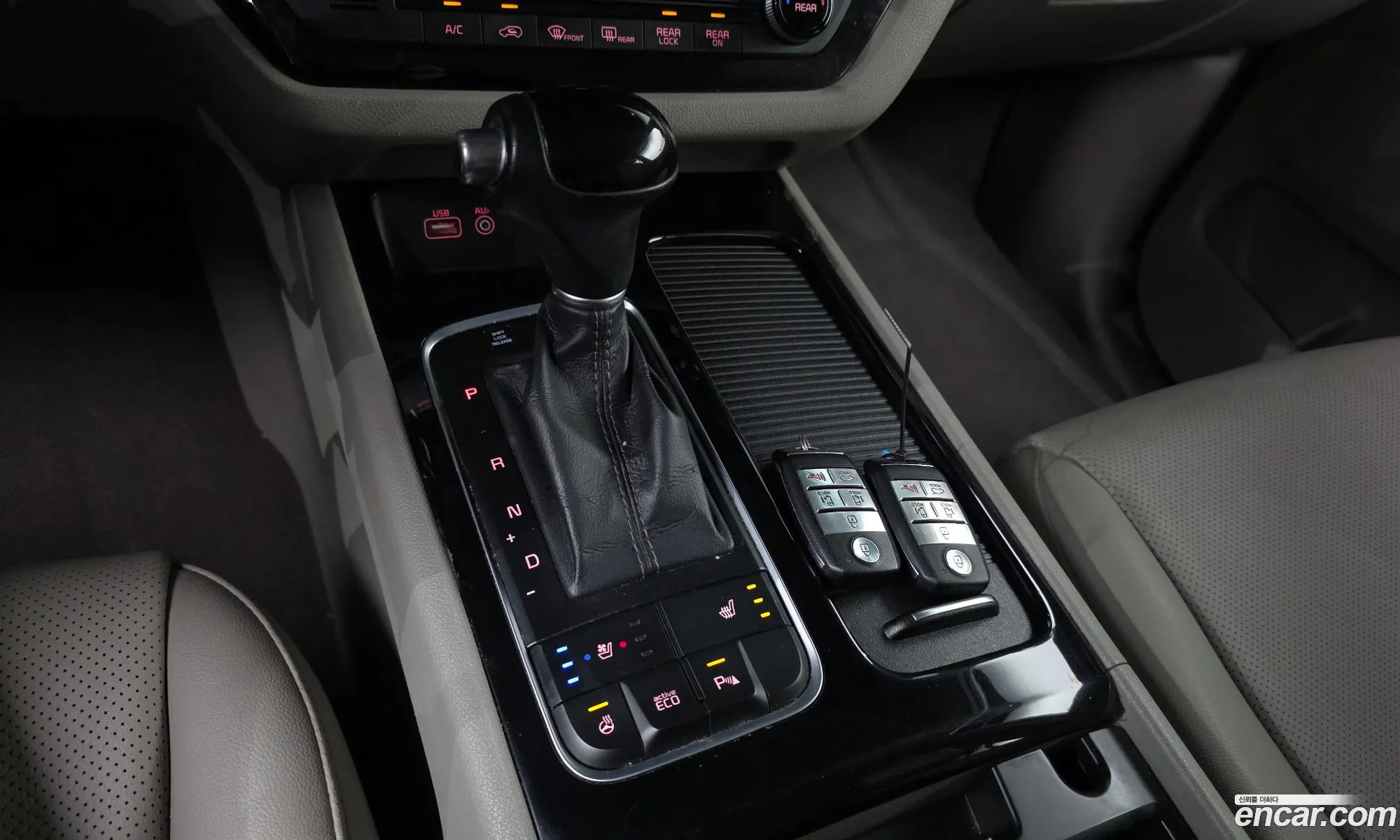 Kia Carnival 2014 — 18