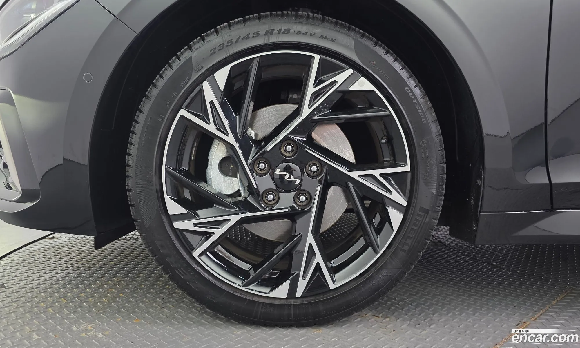 Kia K5 2025 KNAG541ABSA362473 — 23