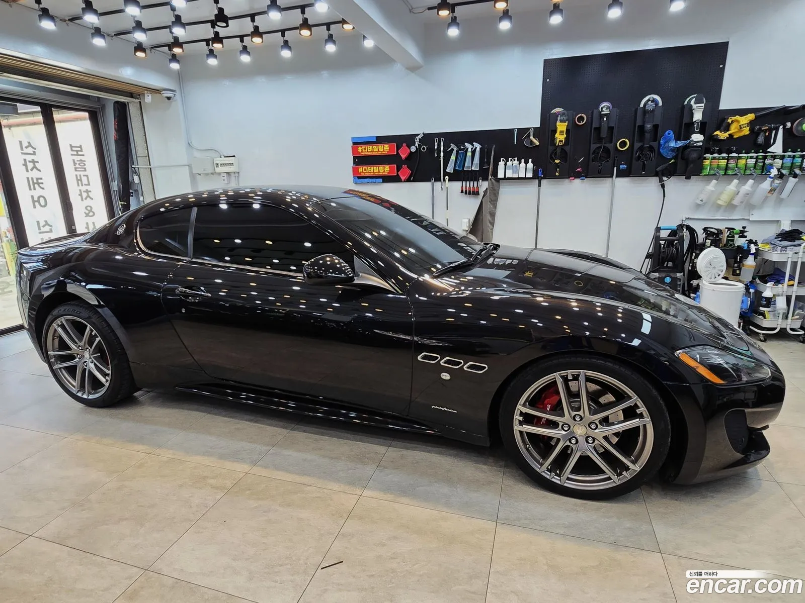 Maserati GranTurismo 2016 — 12