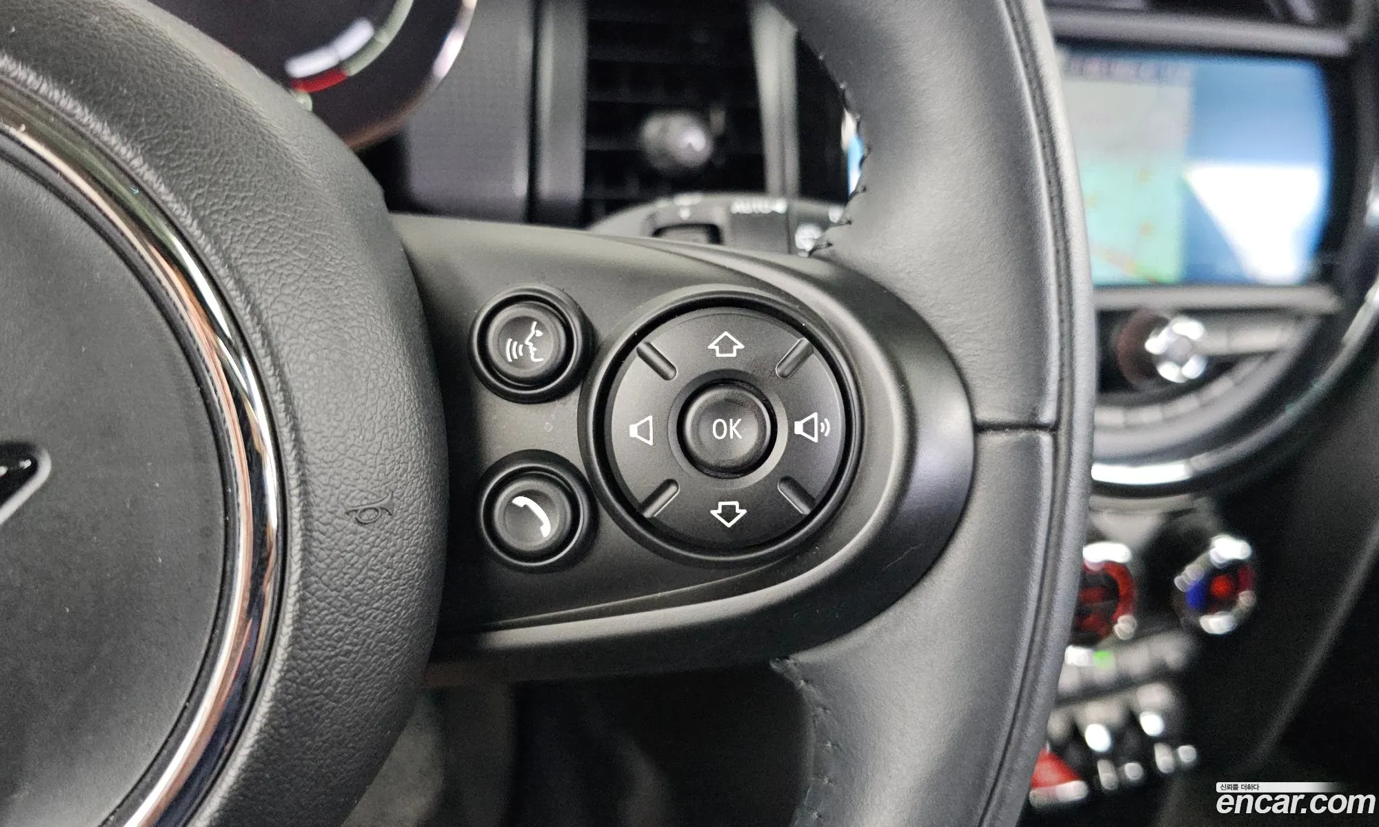 Mini Cooper 2021 WMWXV7102M2N93830 — 10
