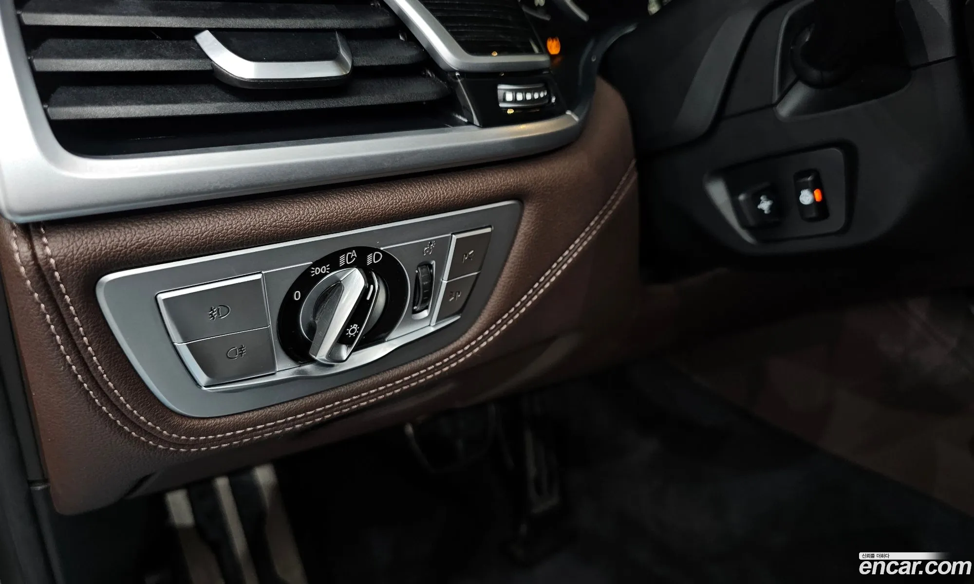 BMW 7 Series 2019 WBA7G6102KB244457 — 8