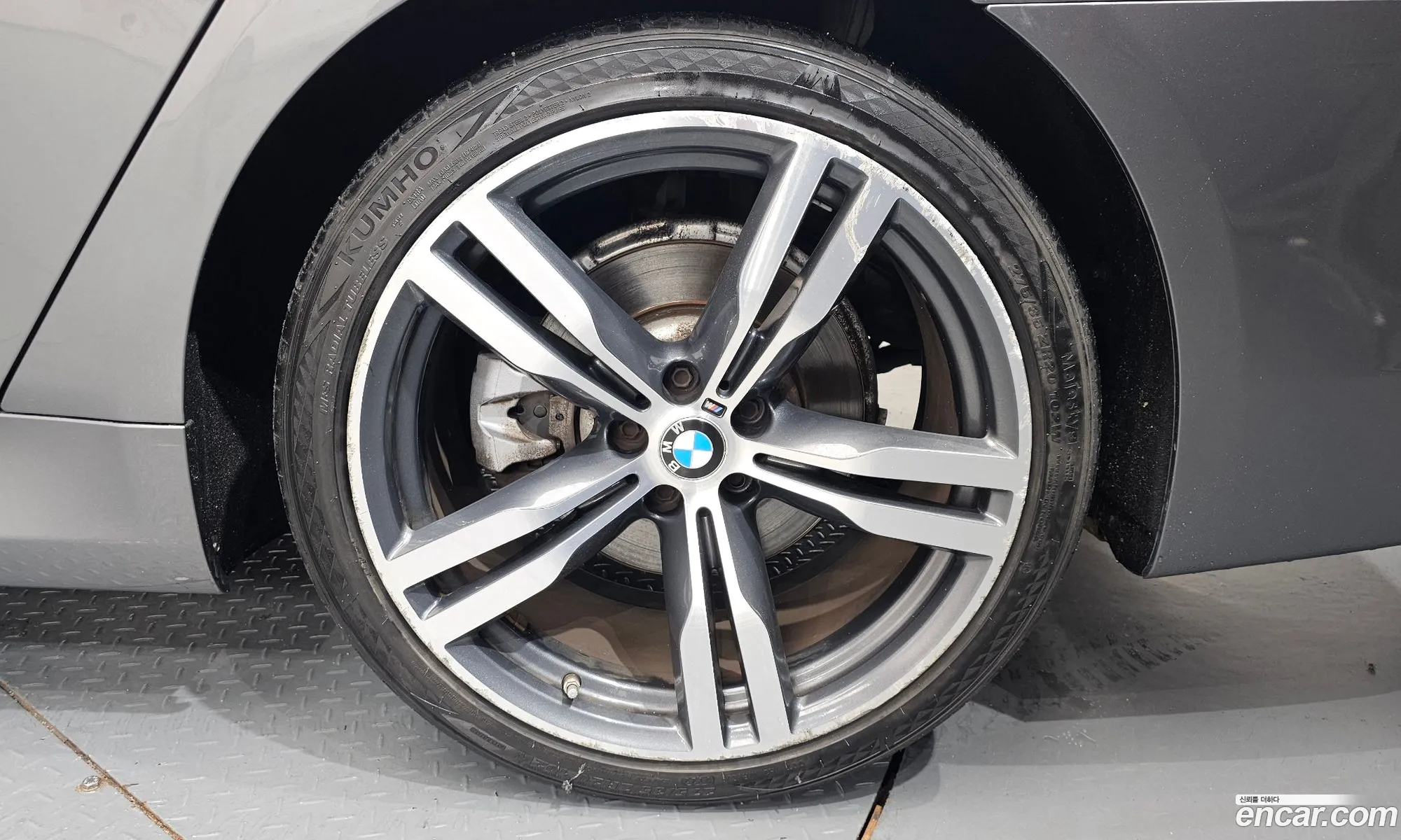 BMW 7 Series 2019 WBA7G6102KB244457 — 19