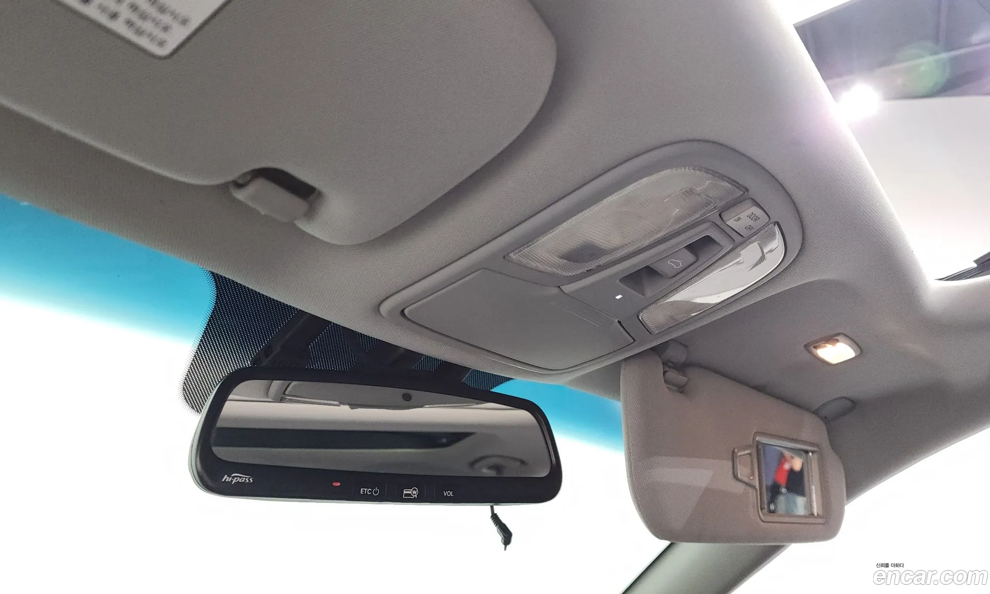 Kia K5 2012 KNAGN416BDA341404 — 27