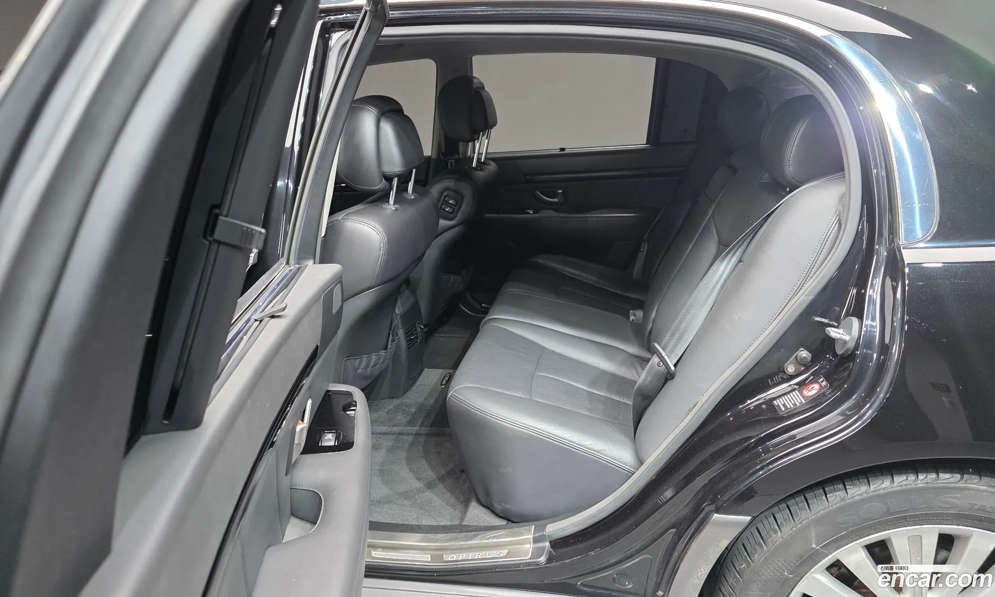 Kia Opirus Premium 2010 — 10