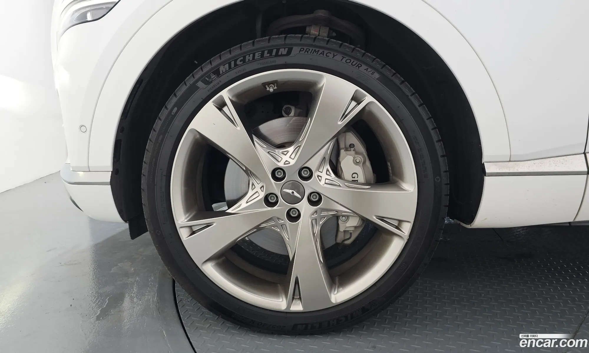 Genesis GV80 2023 KMTHA81BDPU145077 — 12