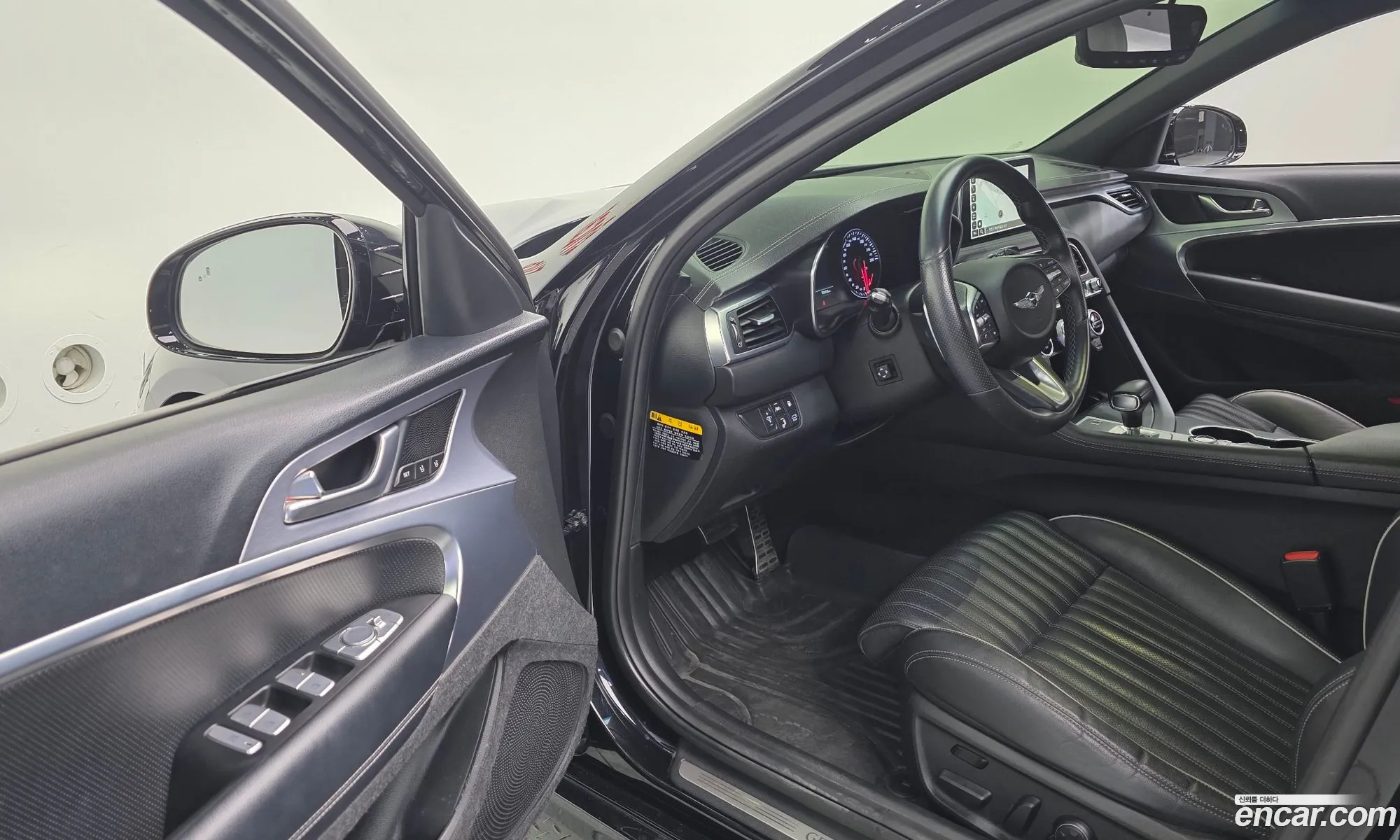 Genesis G70 2019 — 15
