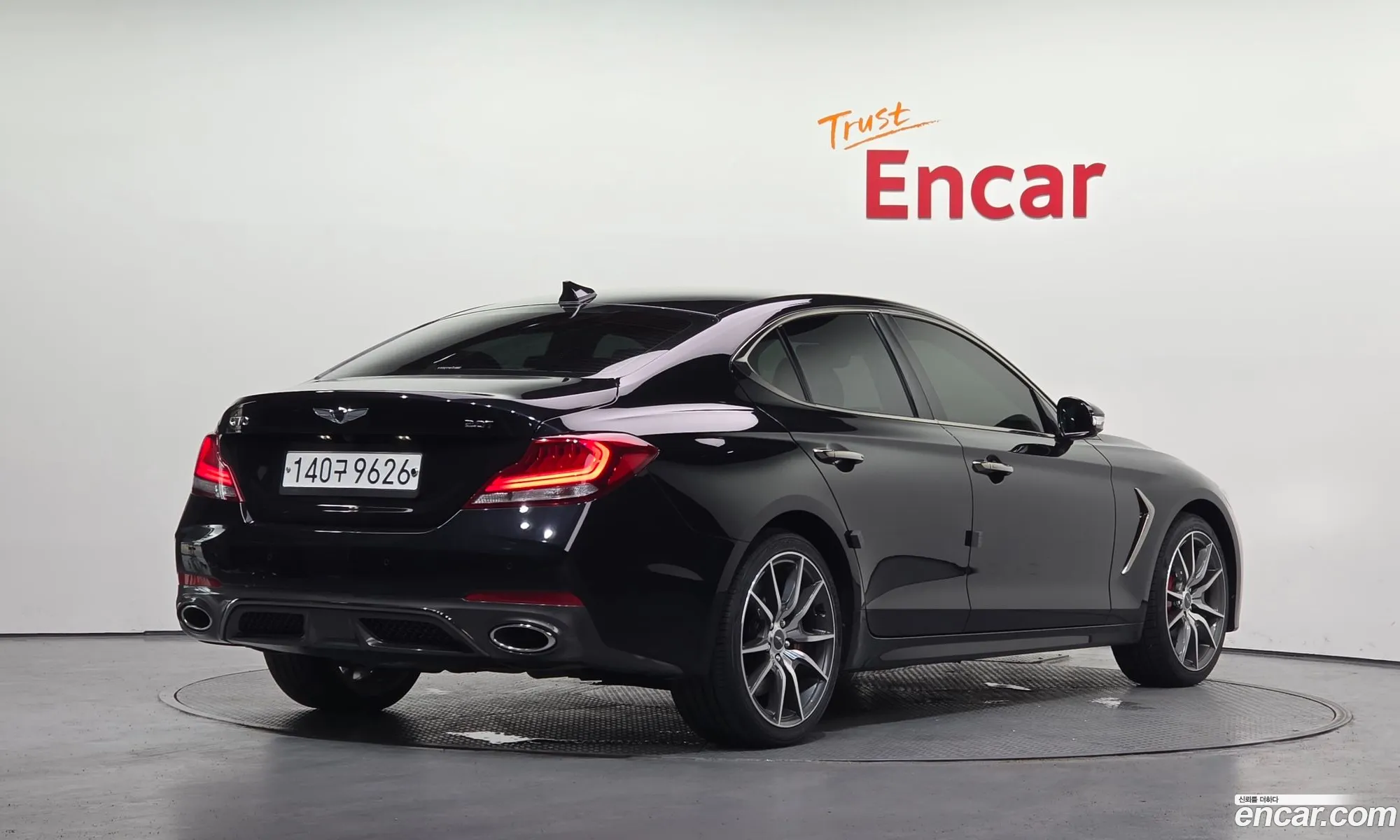Genesis G70 2019 — 17