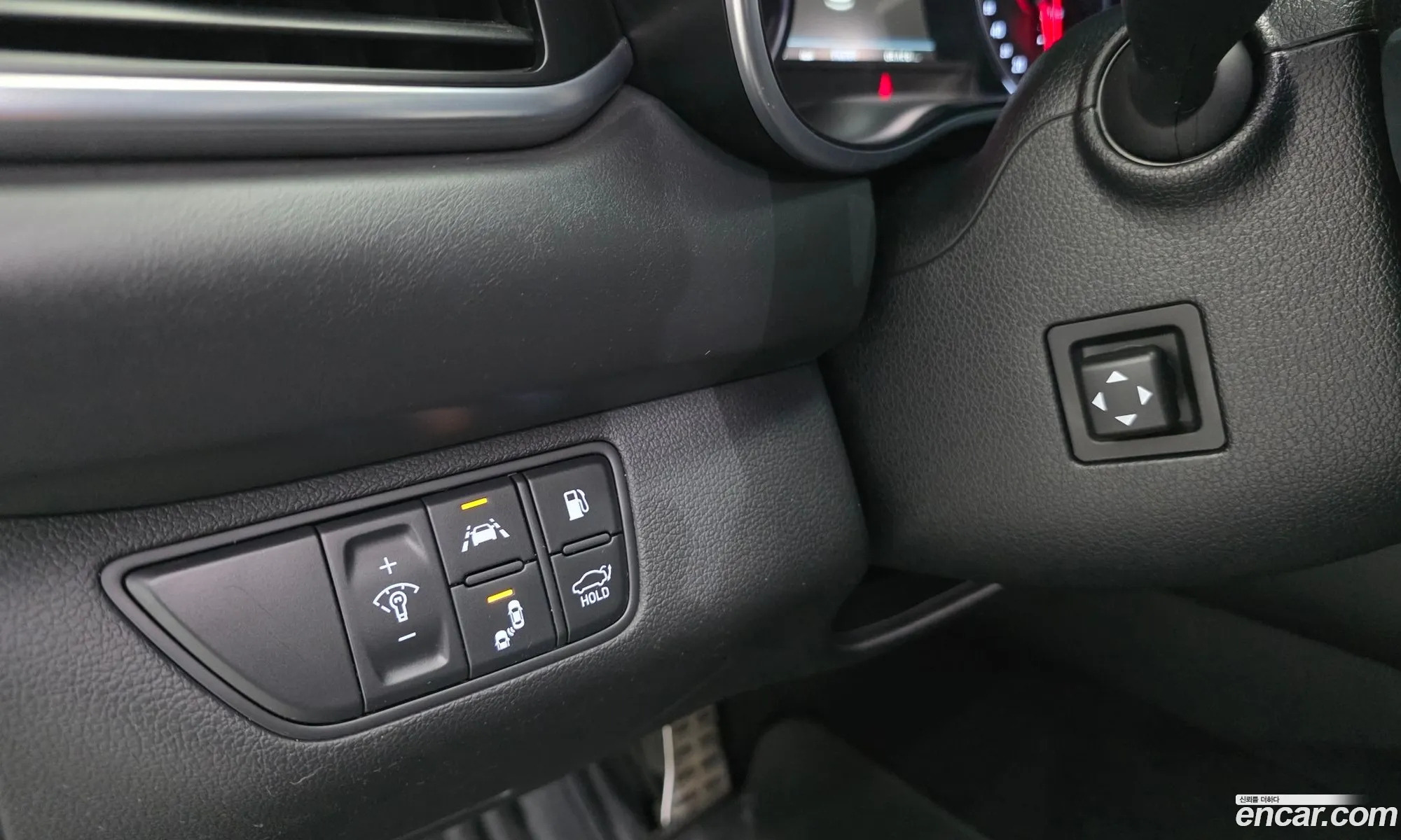 Genesis G70 2019 — 16