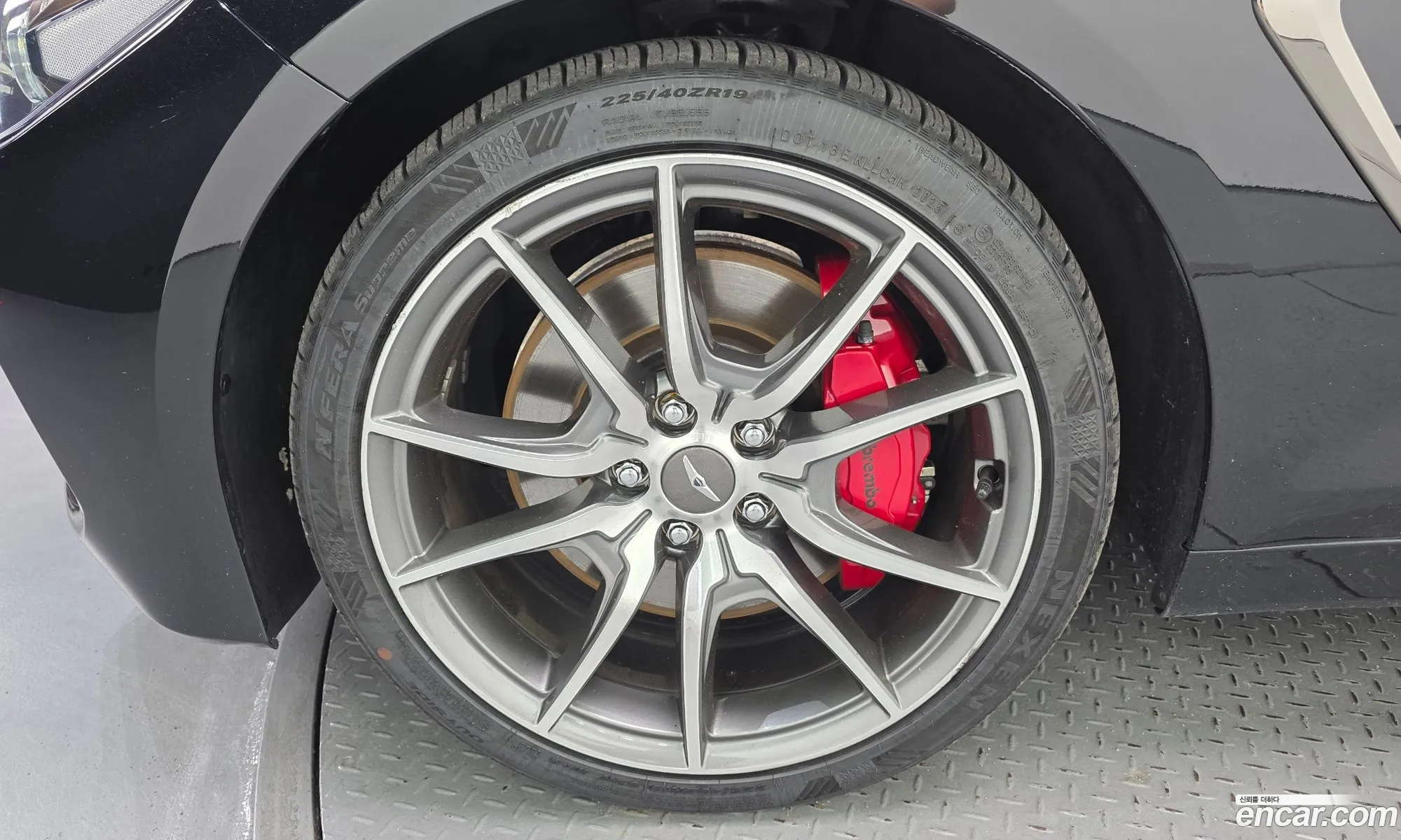 Genesis G70 2019 — 20