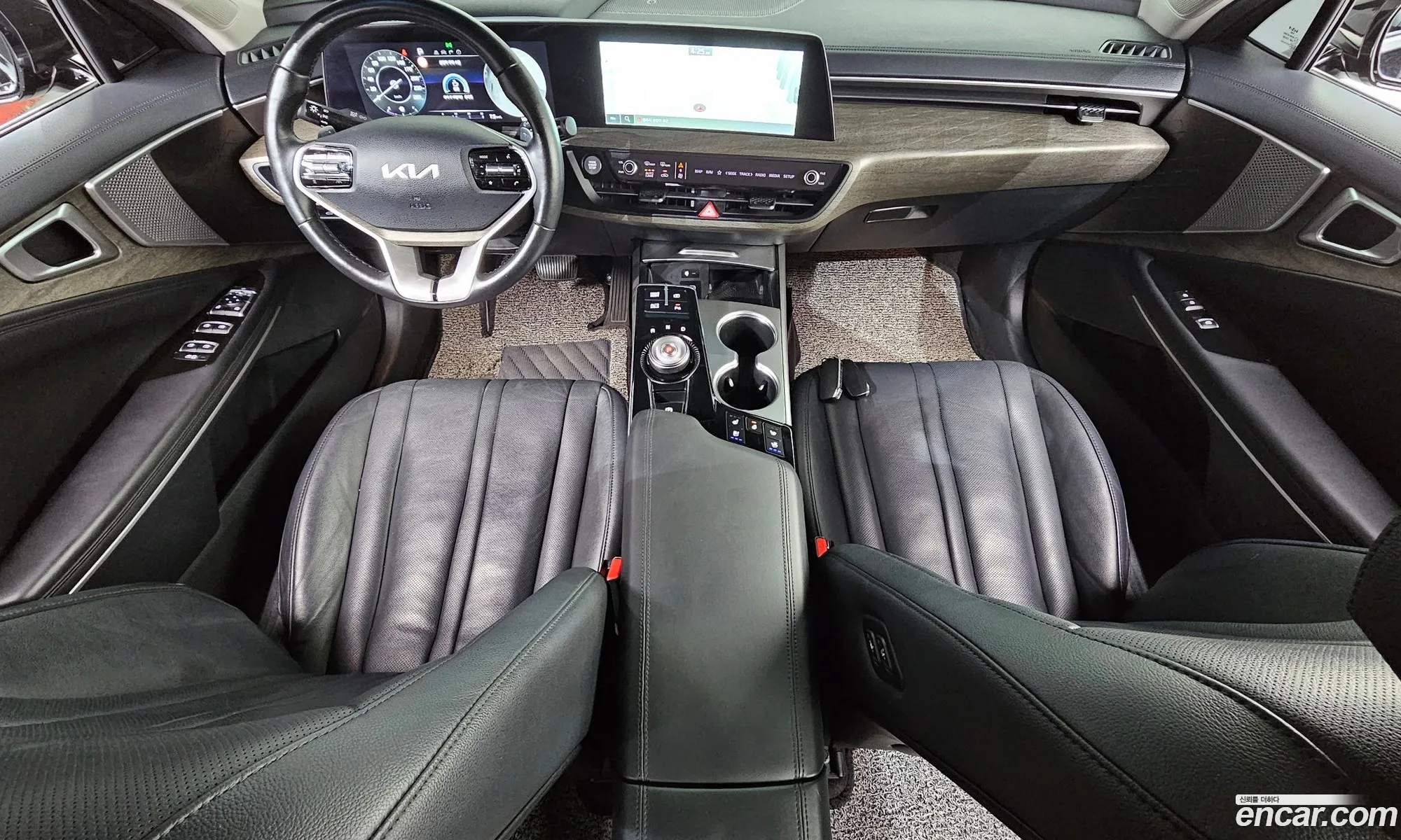 Kia K8 2021 — 17