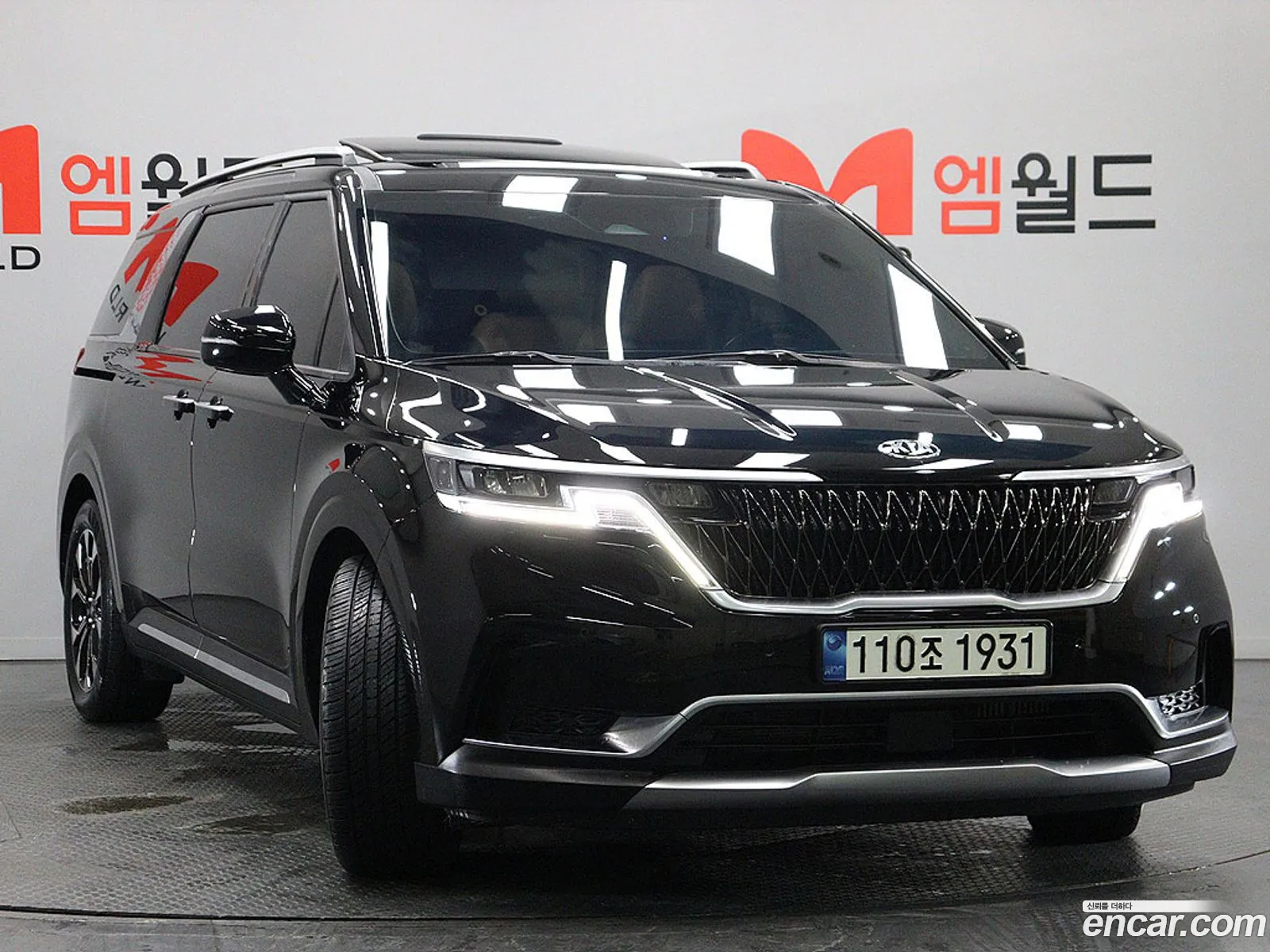Kia Carnival 2021 — 12