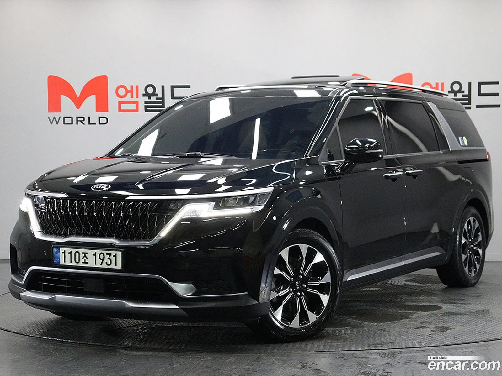 Kia Carnival 2021 — 10