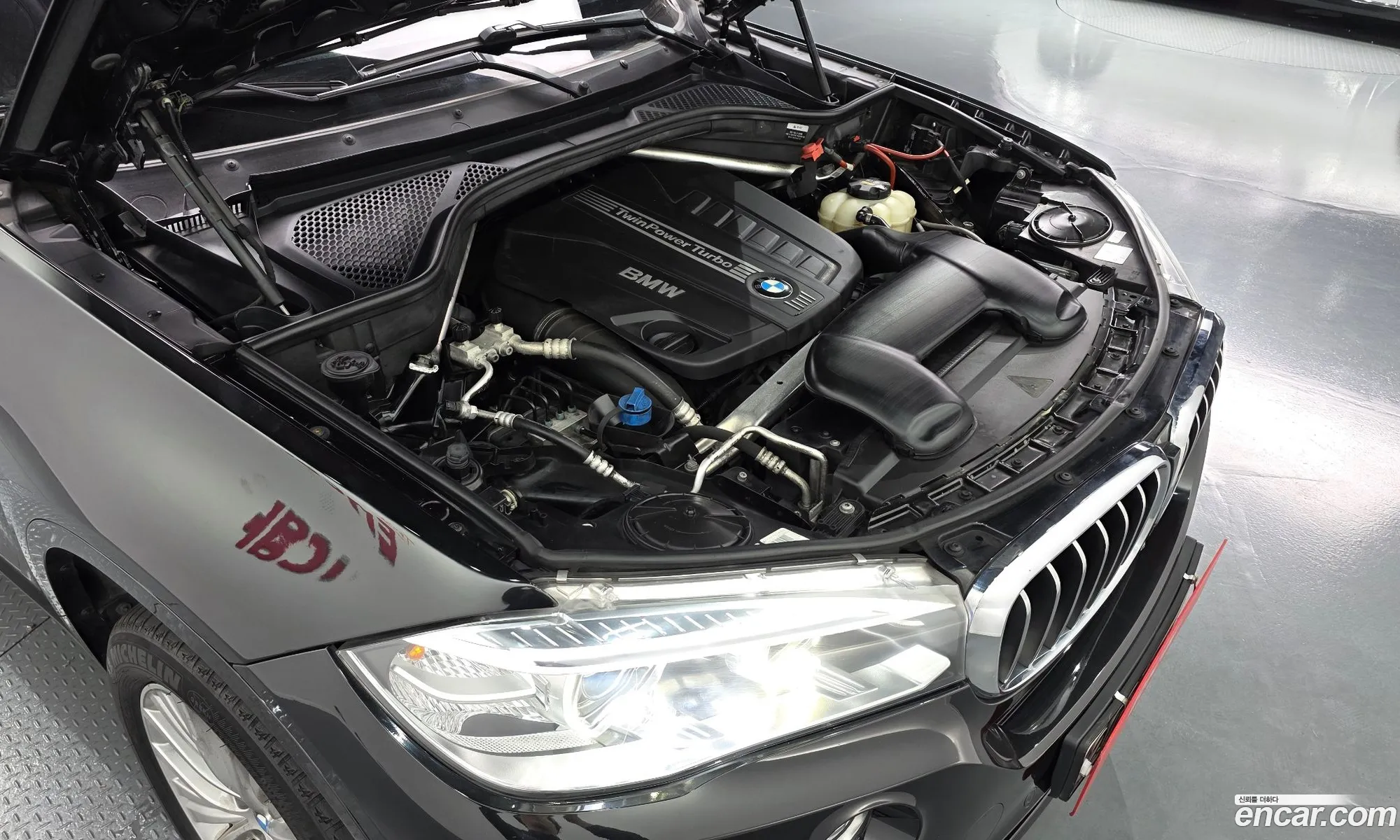 BMW X5 2017 WBAKS4102H0R93762 — 5