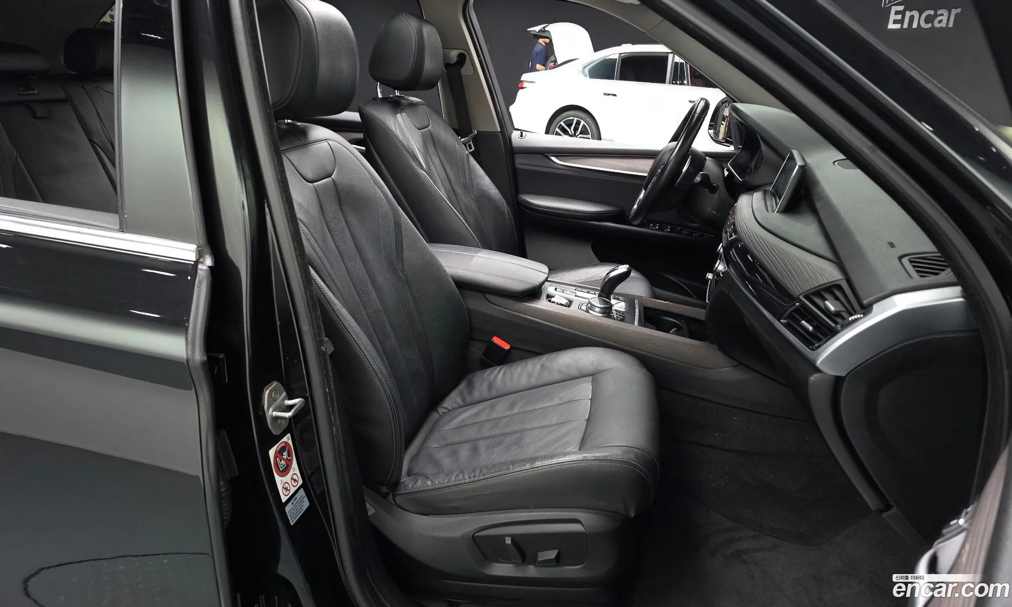 BMW X5 2017 WBAKS4102H0R93762 — 17