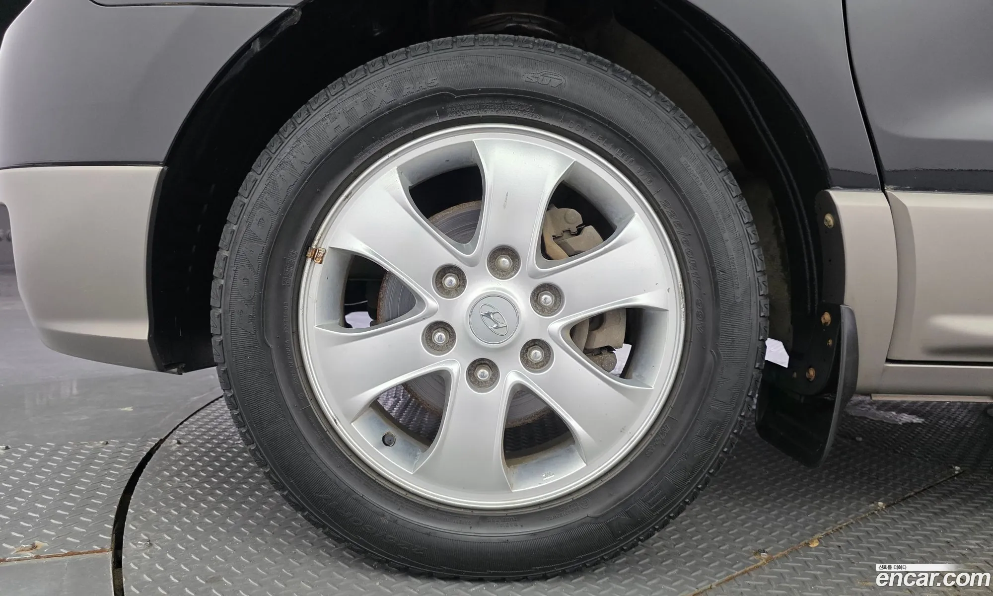 Hyundai Grand Starex 2013 — 26