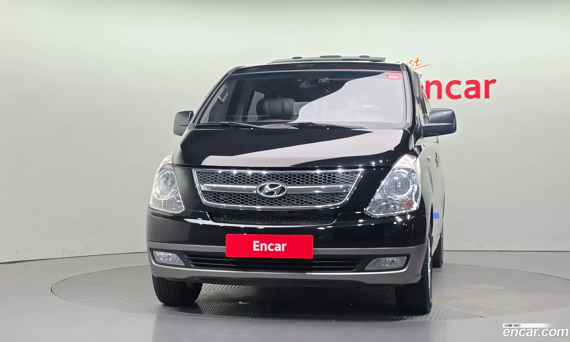 Hyundai Grand Starex 2013 — 2
