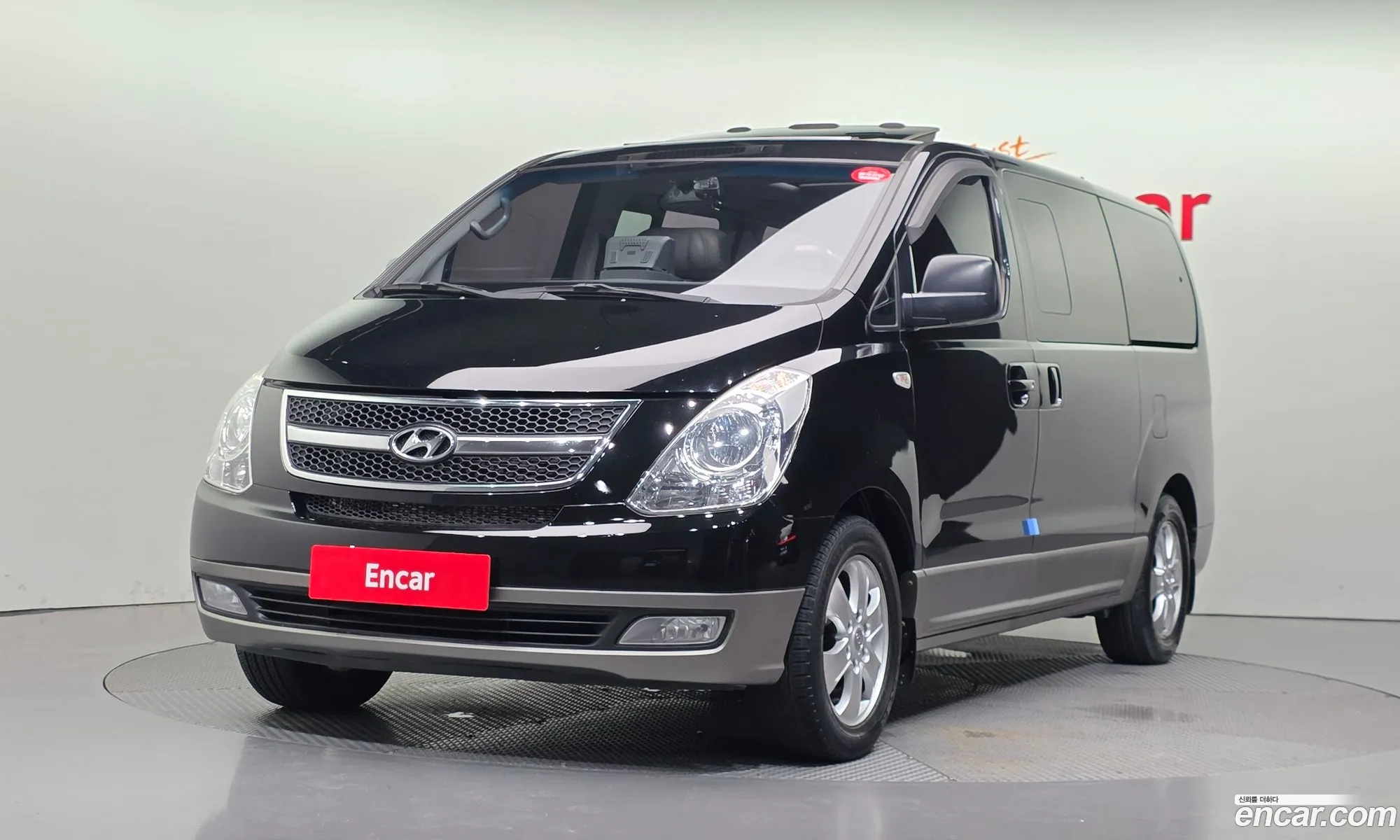 Hyundai Grand Starex 2013 — 3