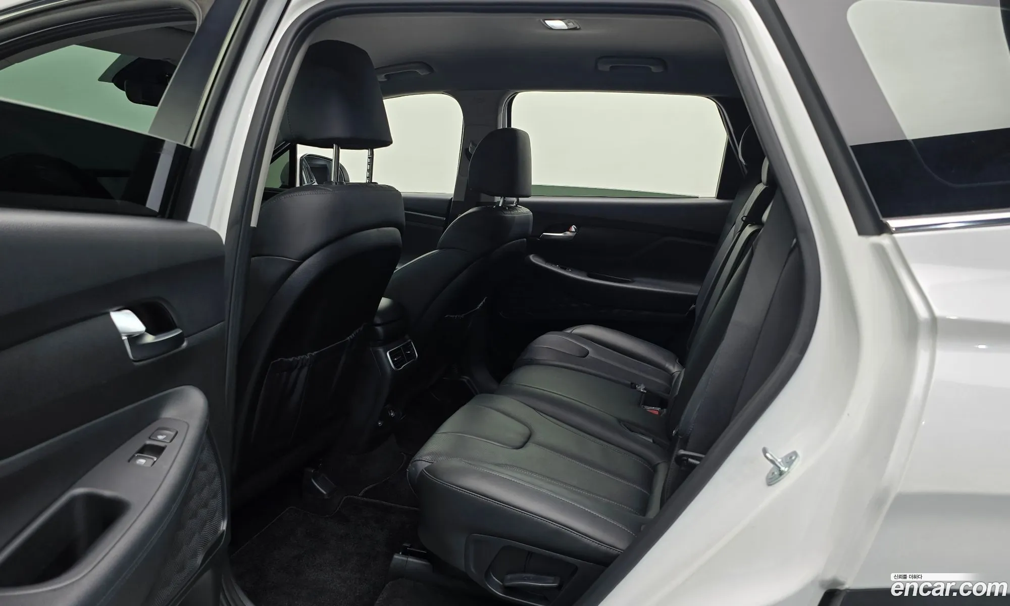 Hyundai Santa Fe 2023 KMHS281LGPU457558 — 3