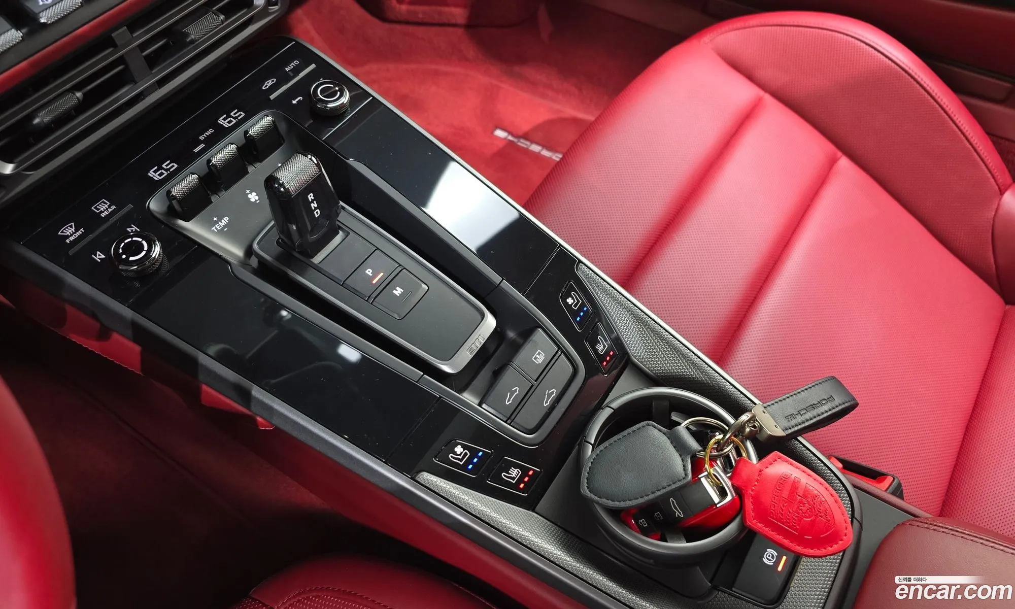 Porsche 911 2020 — 12