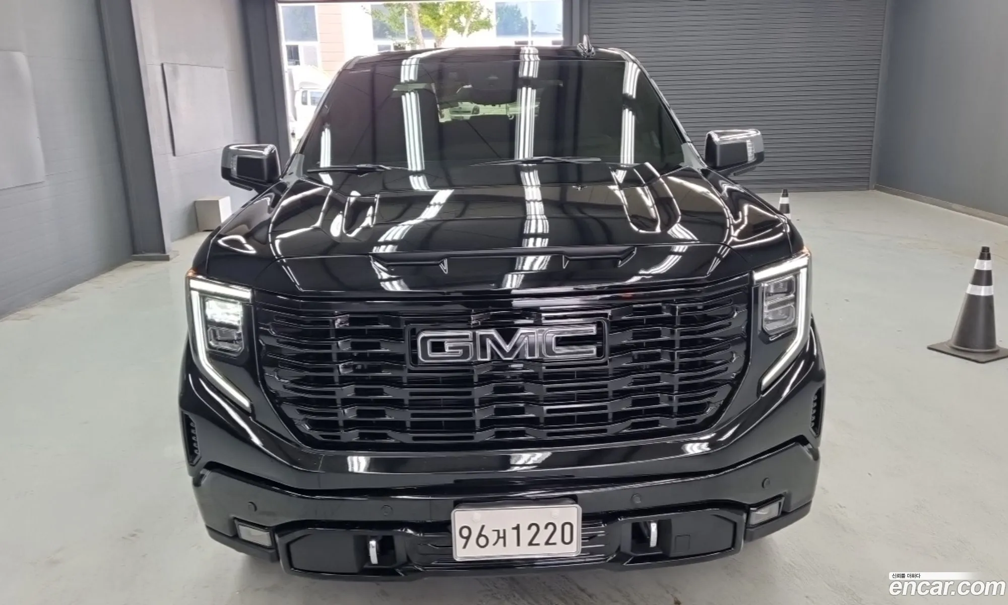 GMC Sierra 2025 — 3