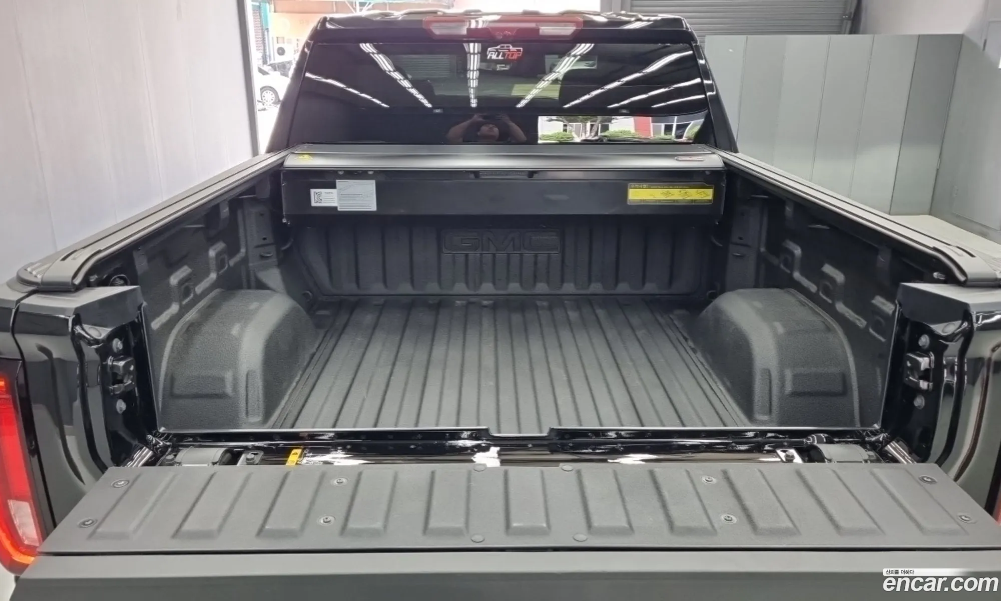GMC Sierra 2025 — 8