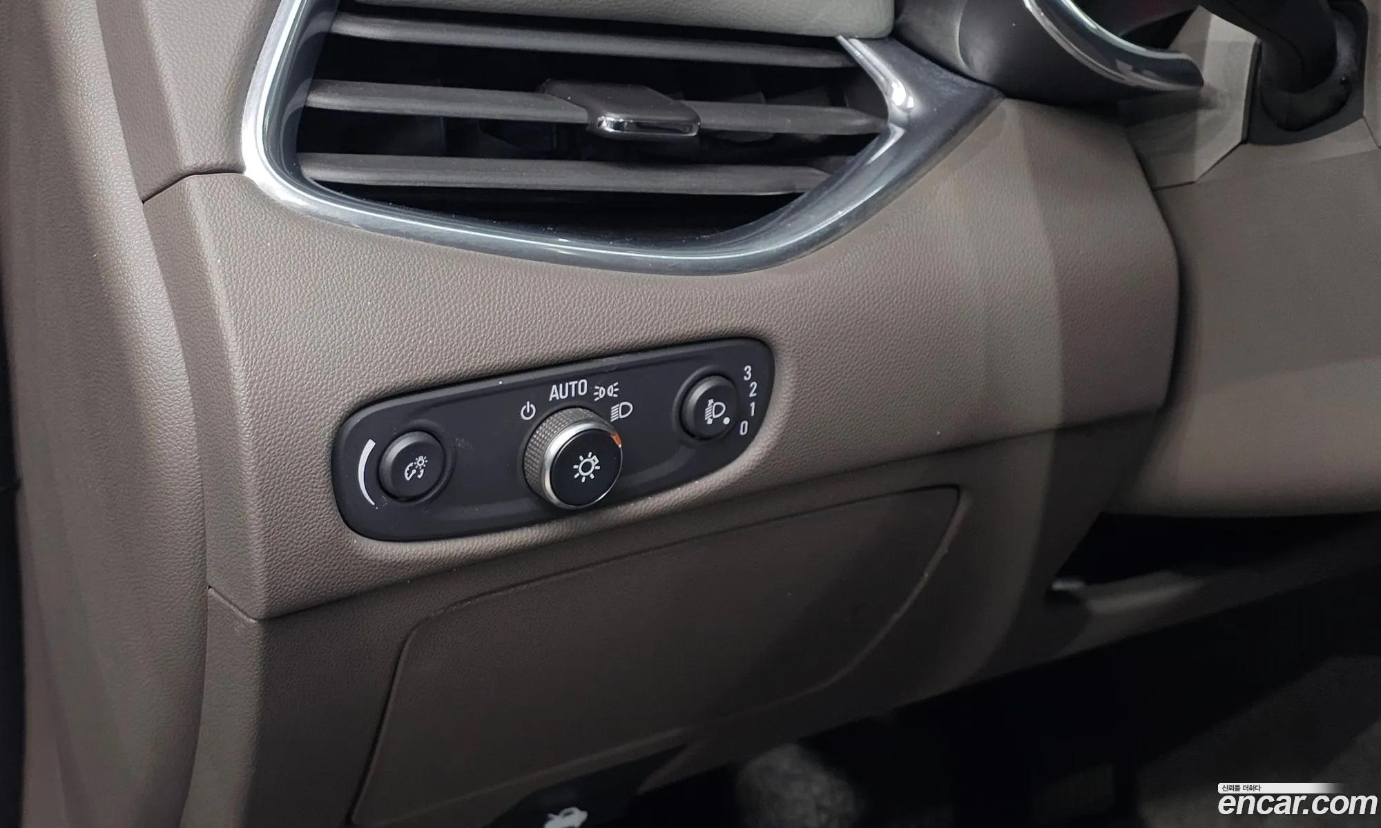 Chevrolet (GM Daewoo) Malibu 2019 — 17