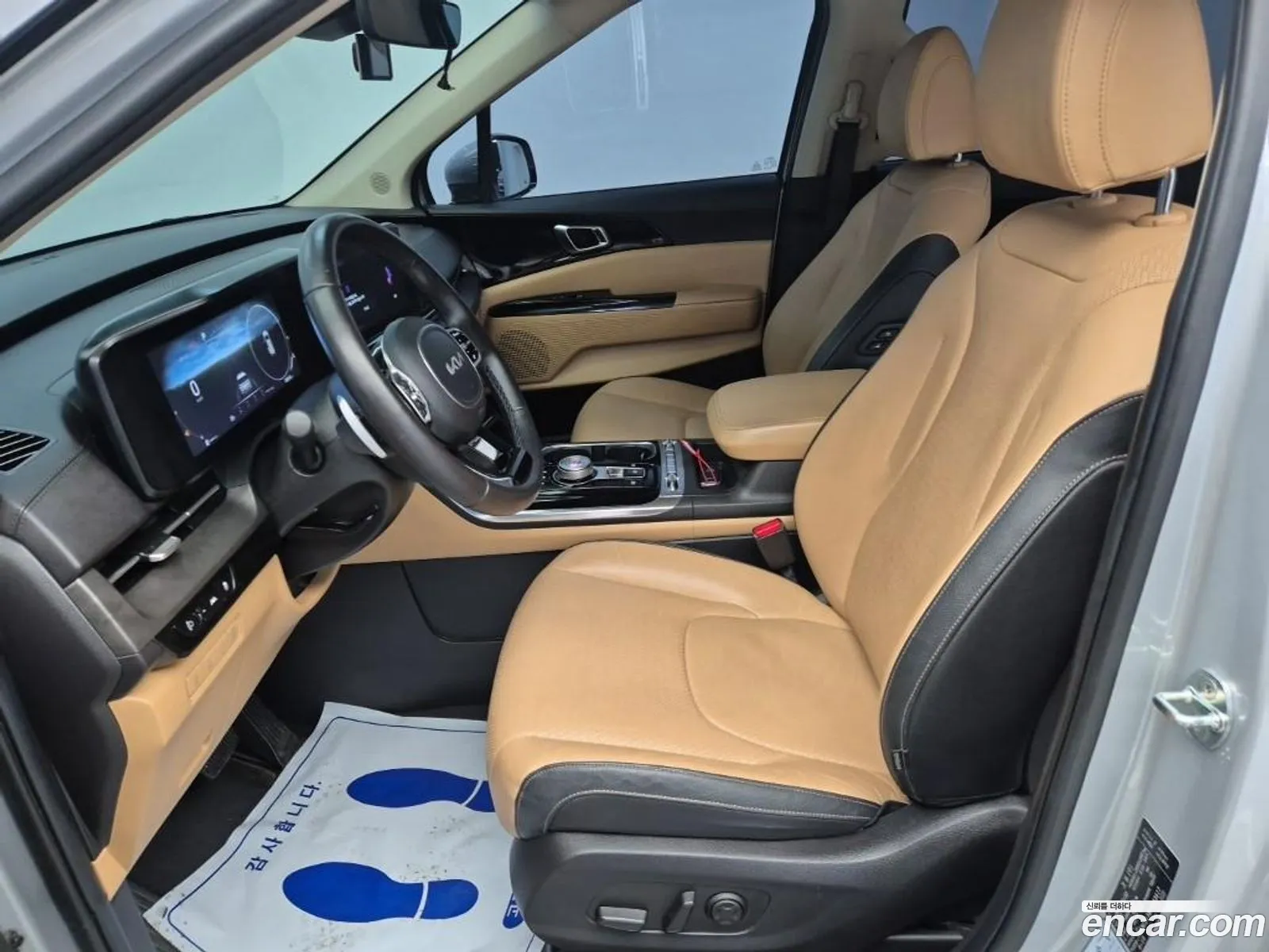 Kia Carnival 2022 — 14