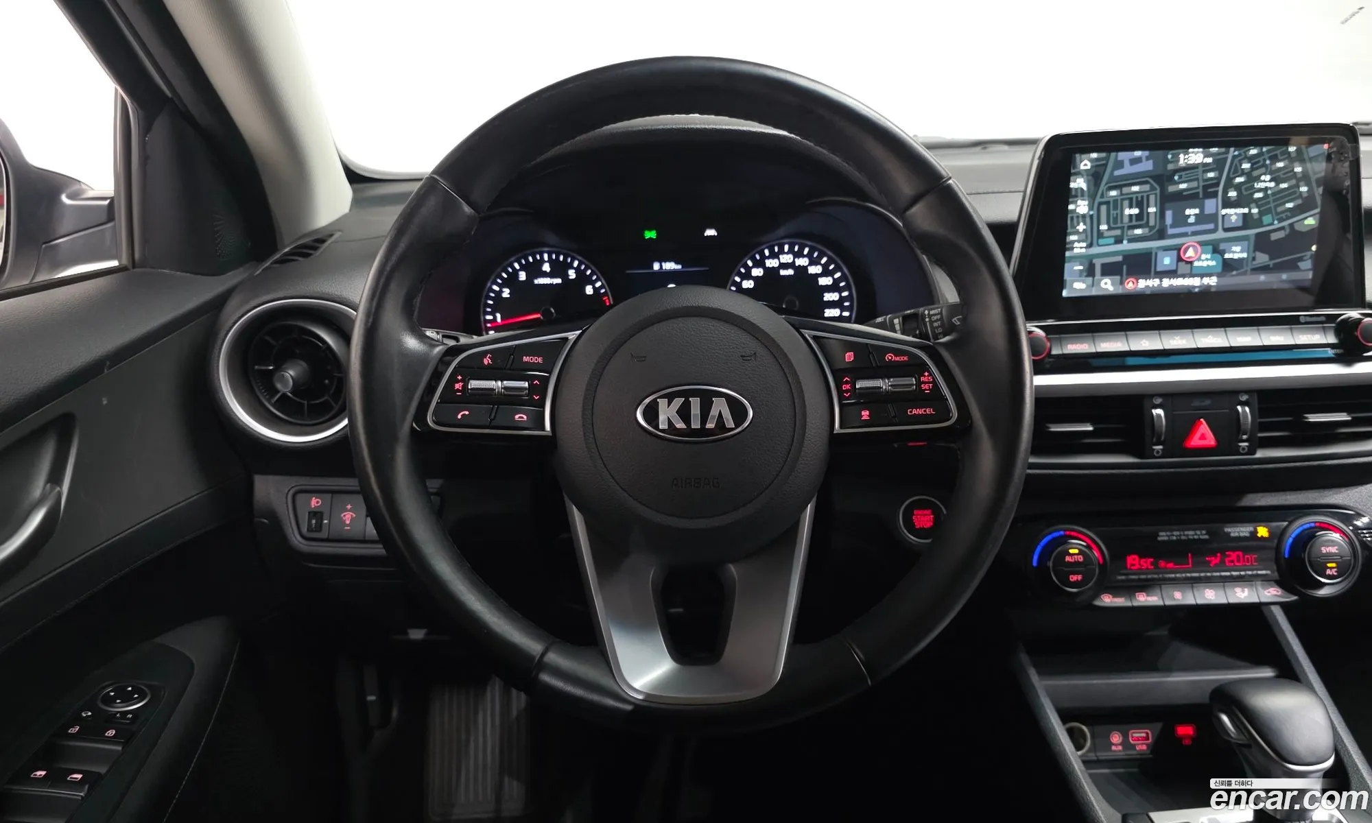 Kia K3 2019 KNAF241BELA871404 — 23