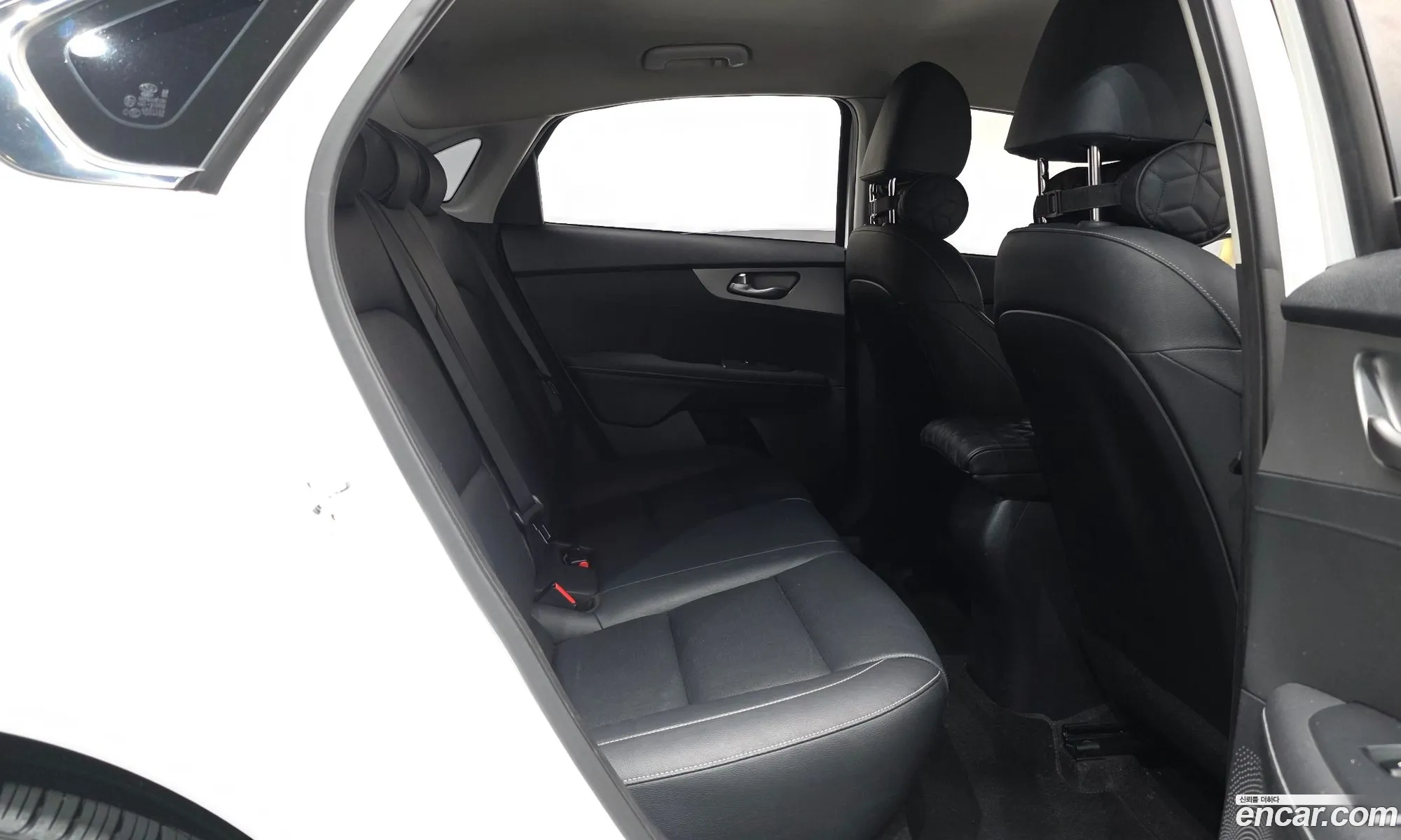 Kia K3 2019 KNAF241BELA871404 — 27