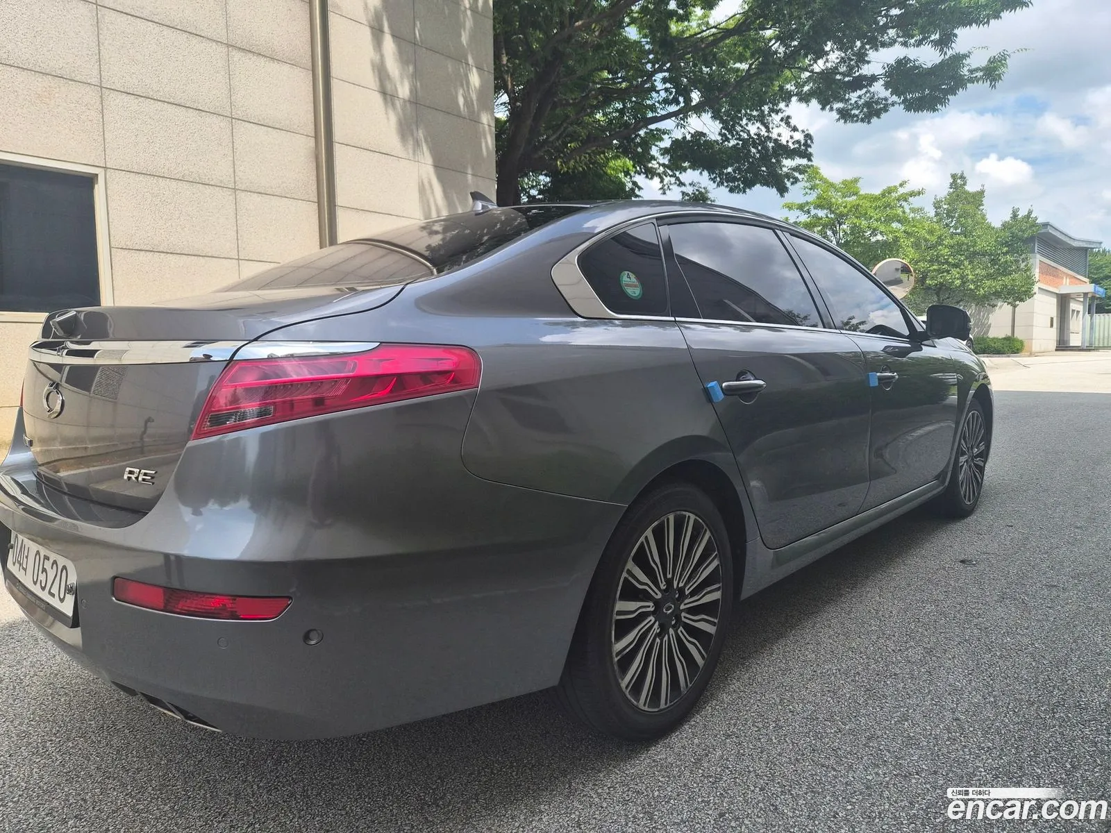 Renault Korea (Samsung) SM7 Nova 2015 — 6