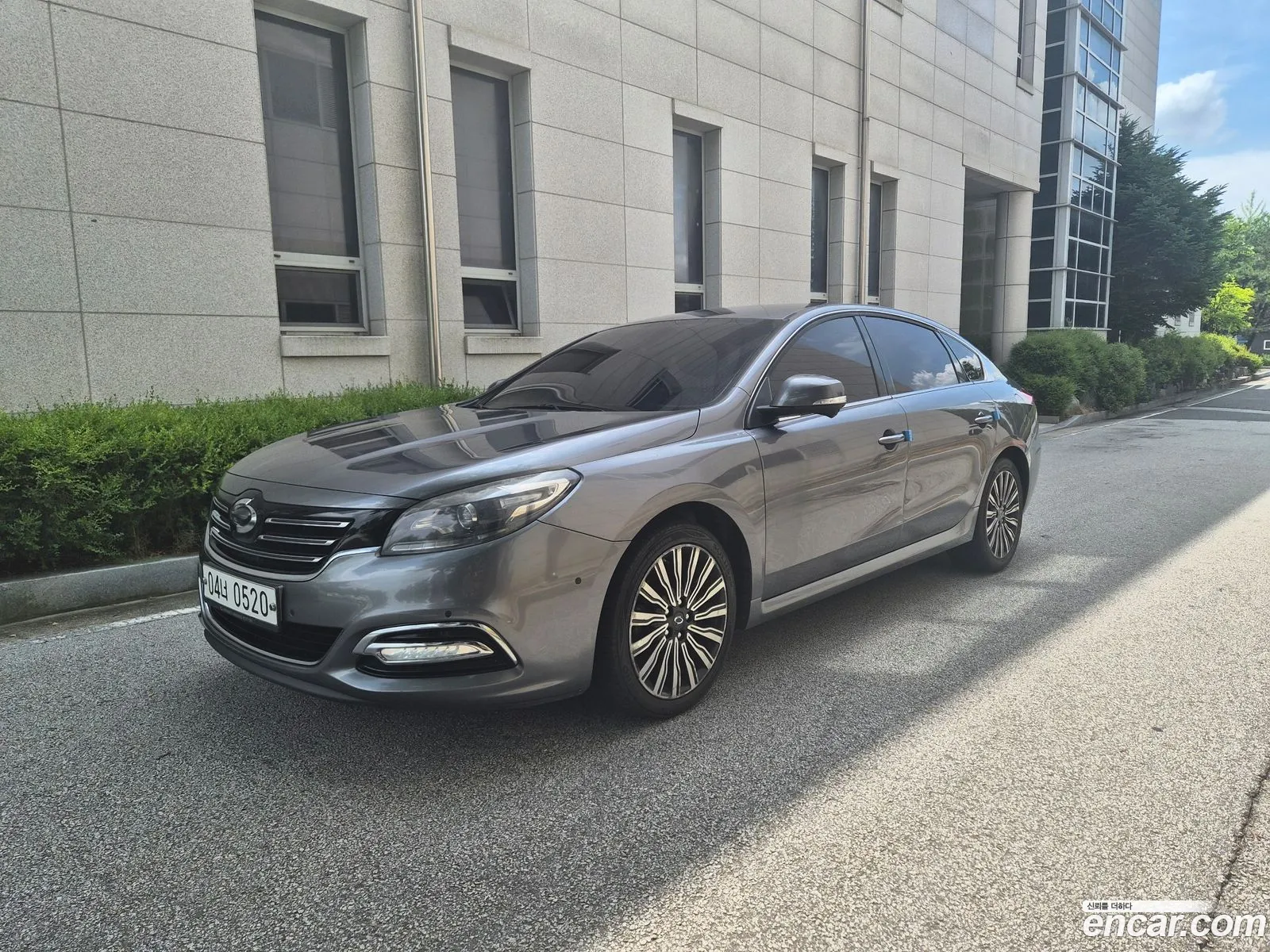 Renault Korea (Samsung) SM7 Nova 2015 — 3