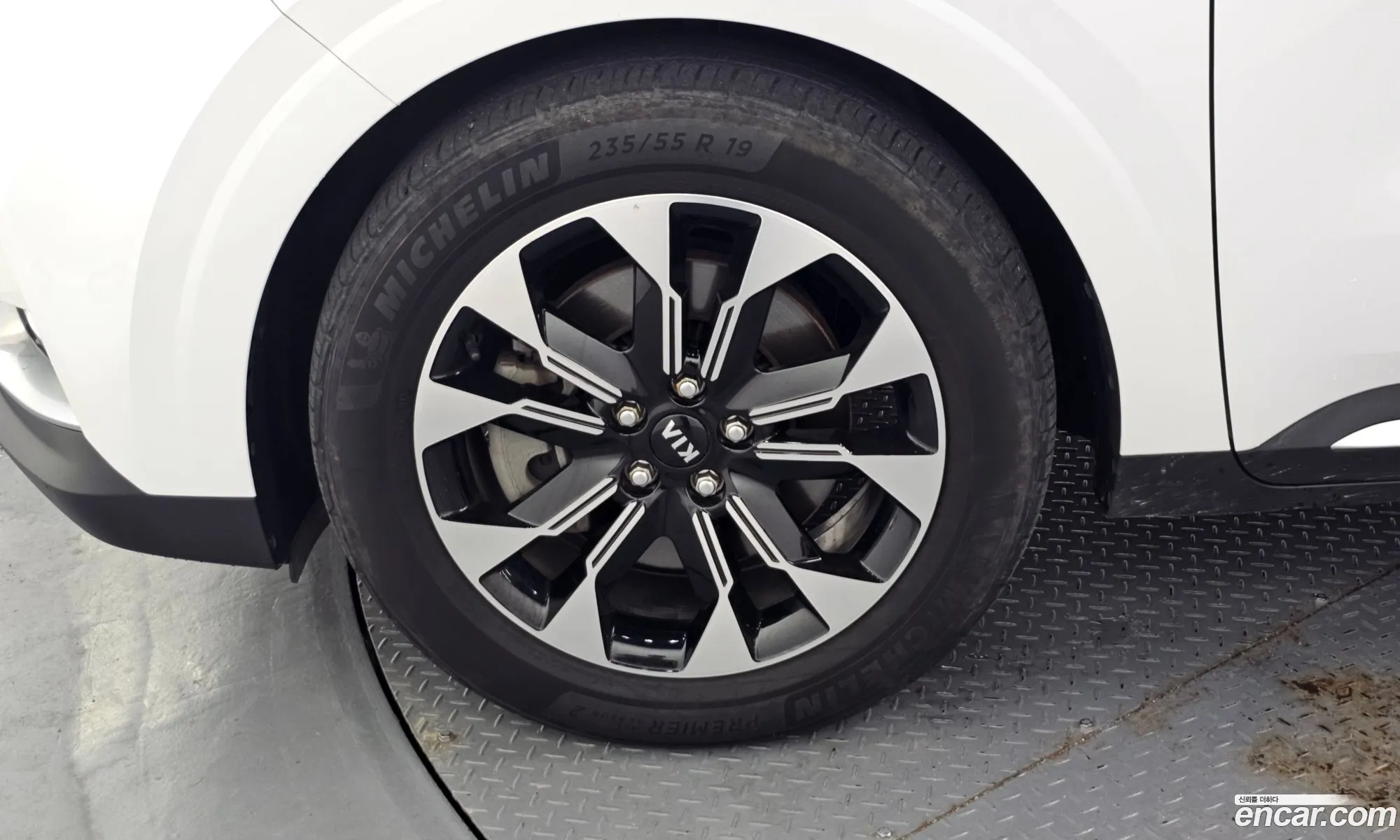 Kia Carnival 2020 KNANC81BBMS028006 — 19