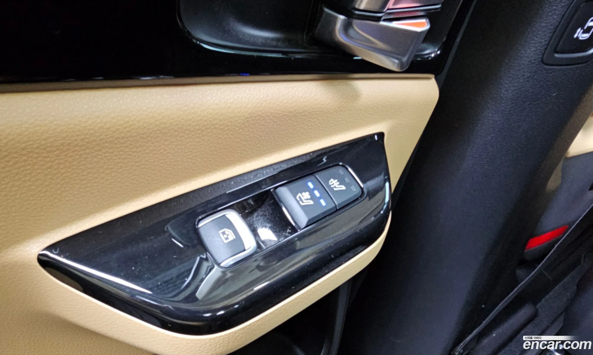 Kia Carnival 2020 KNANC81BBMS028006 — 24