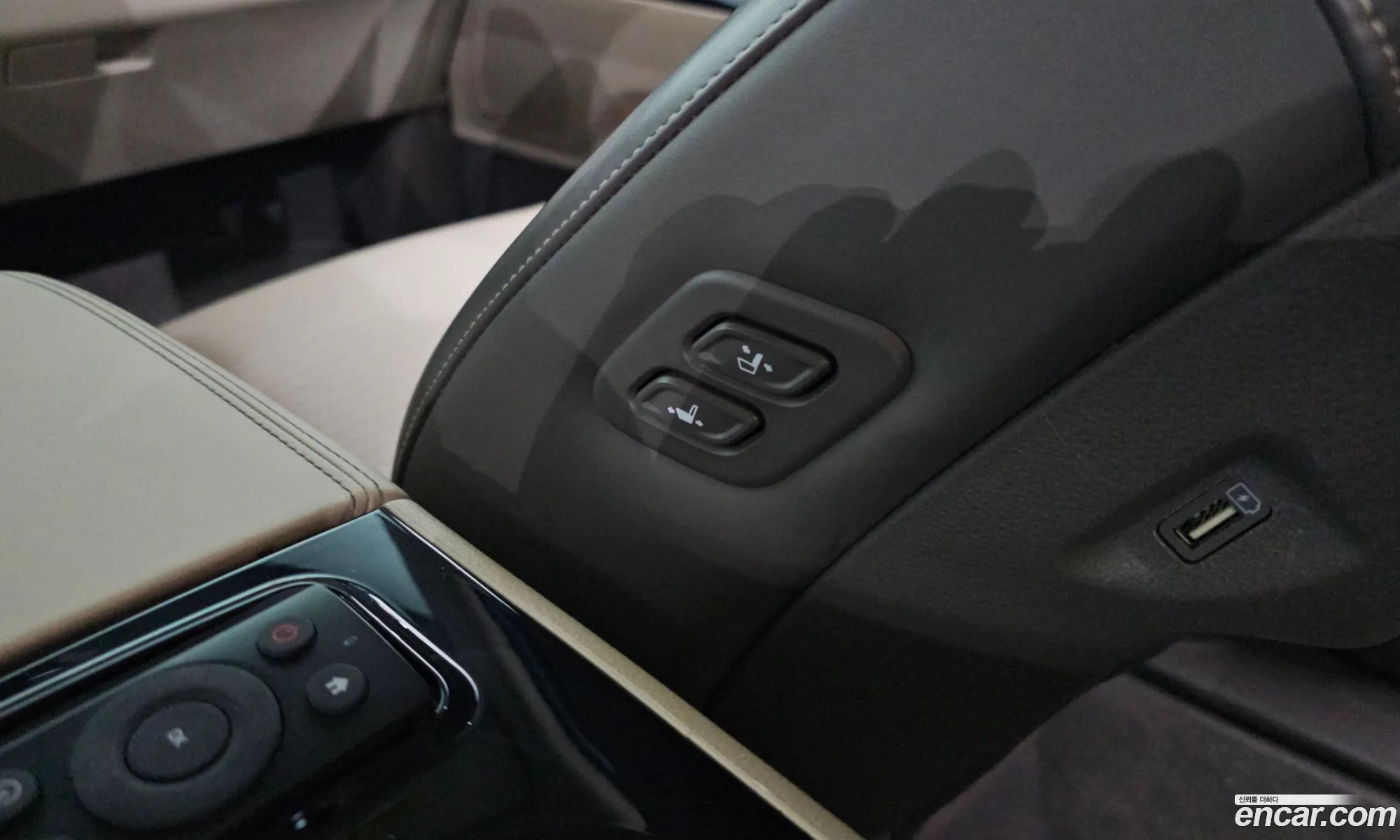 Kia Carnival 2021 KNANE81BBMS062010 — 27
