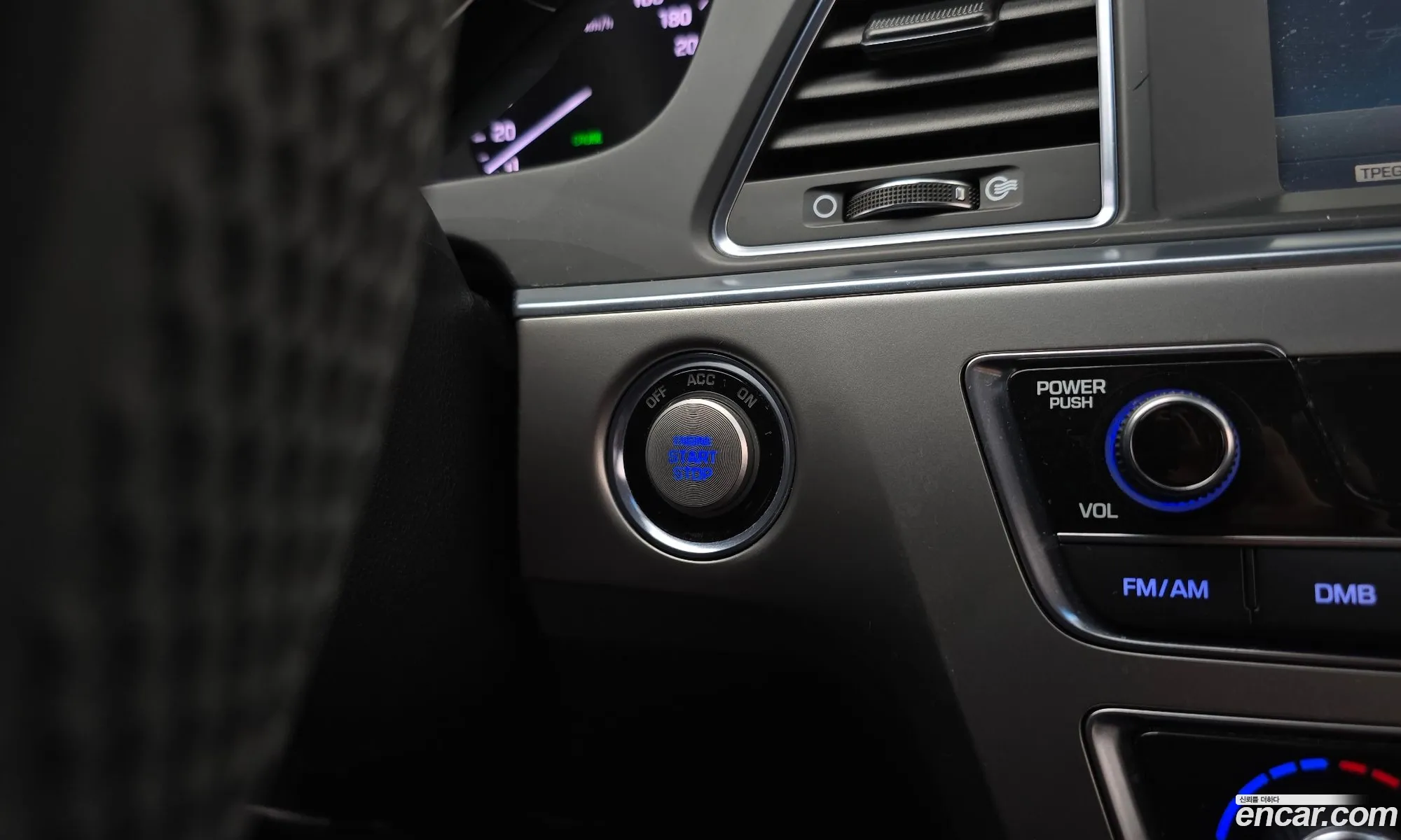 Hyundai LF Sonata Hybrid 2015 — 16