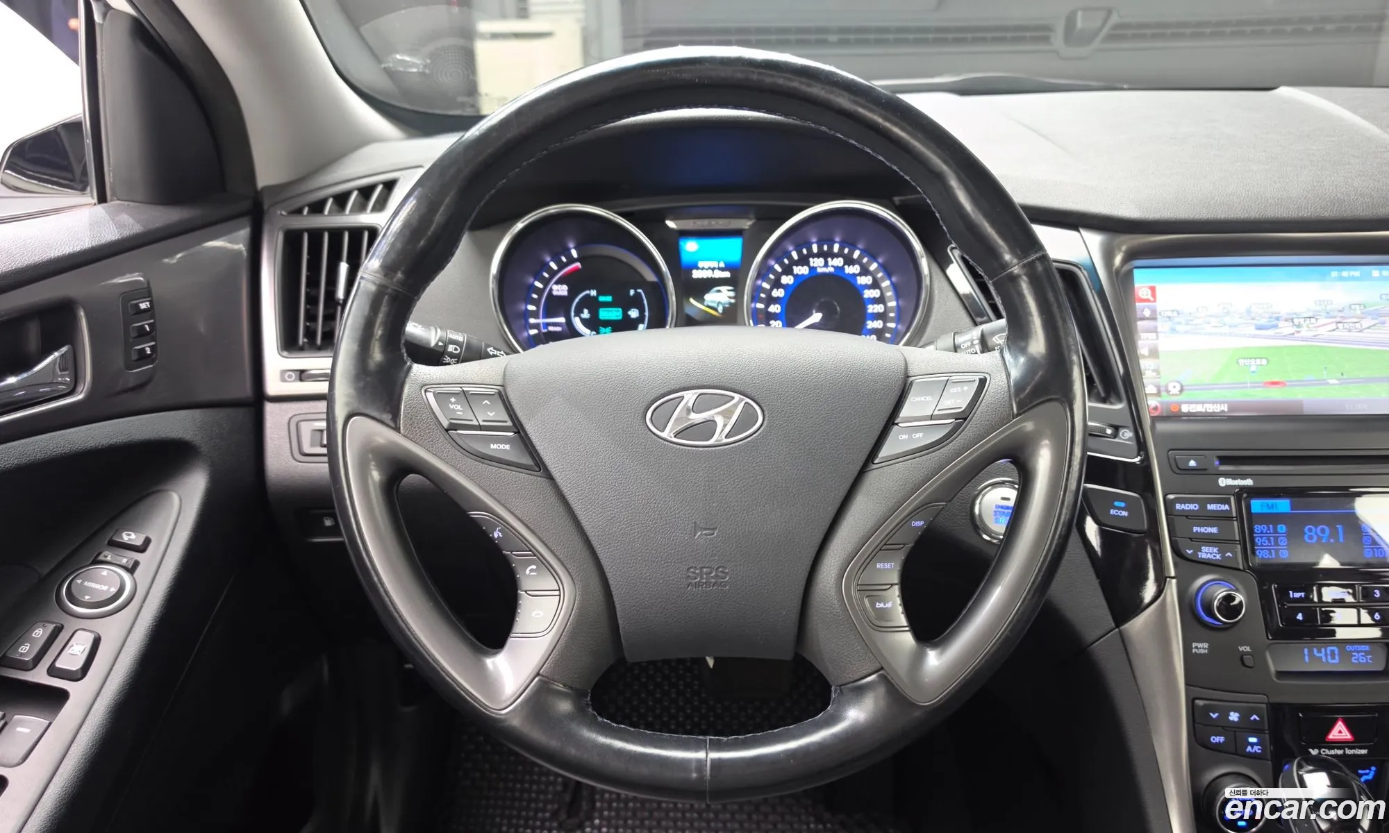 Hyundai Sonata Hybrid 2014 KMHEC415BEA102951 — 15