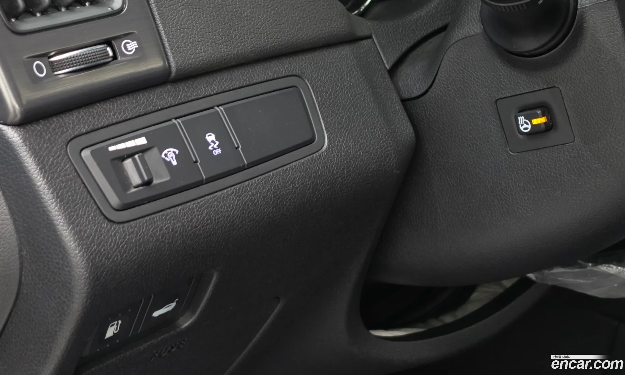 Hyundai Sonata Hybrid 2014 KMHEC415BEA102951 — 4