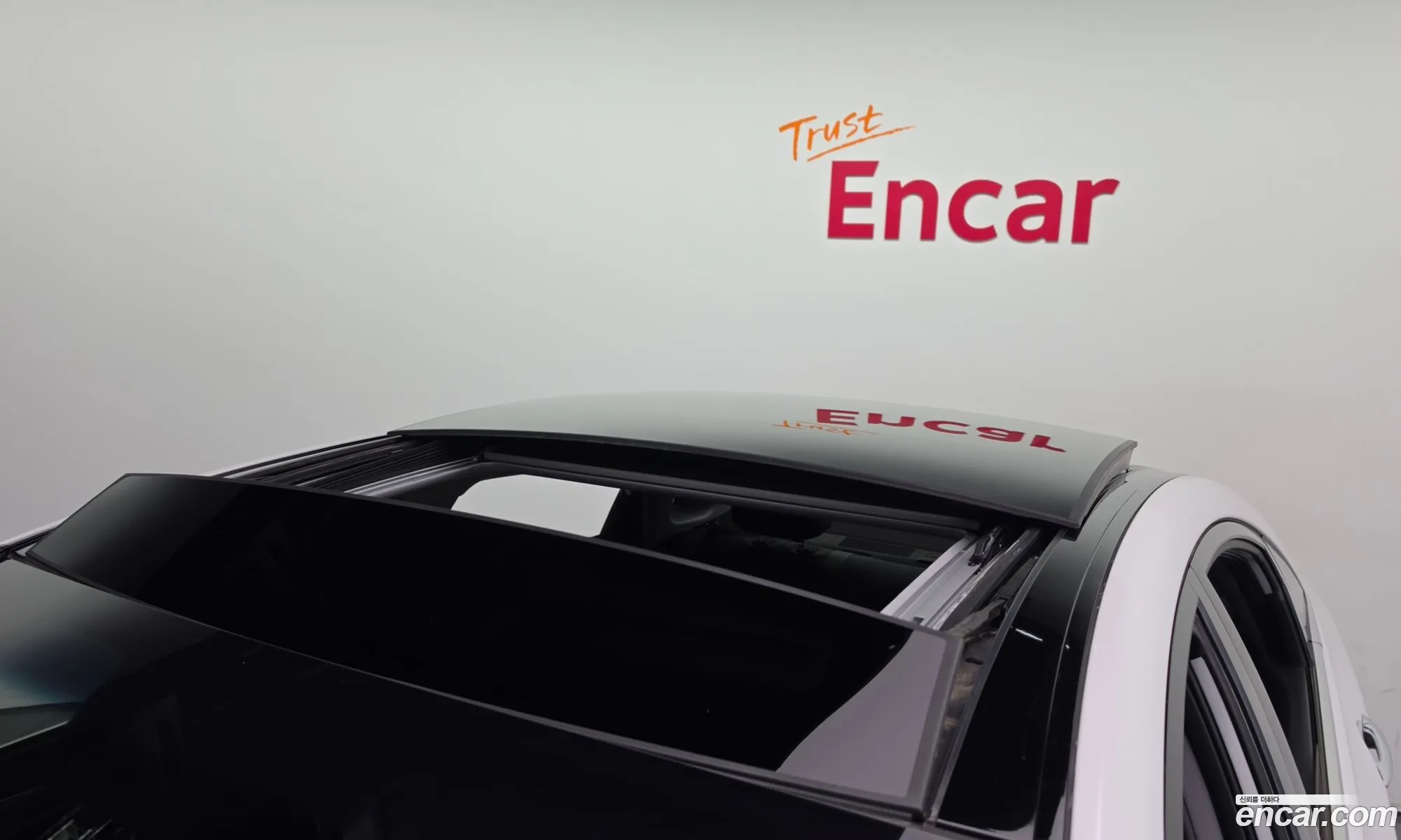 Hyundai Sonata Hybrid 2014 KMHEC415BEA102951 — 8