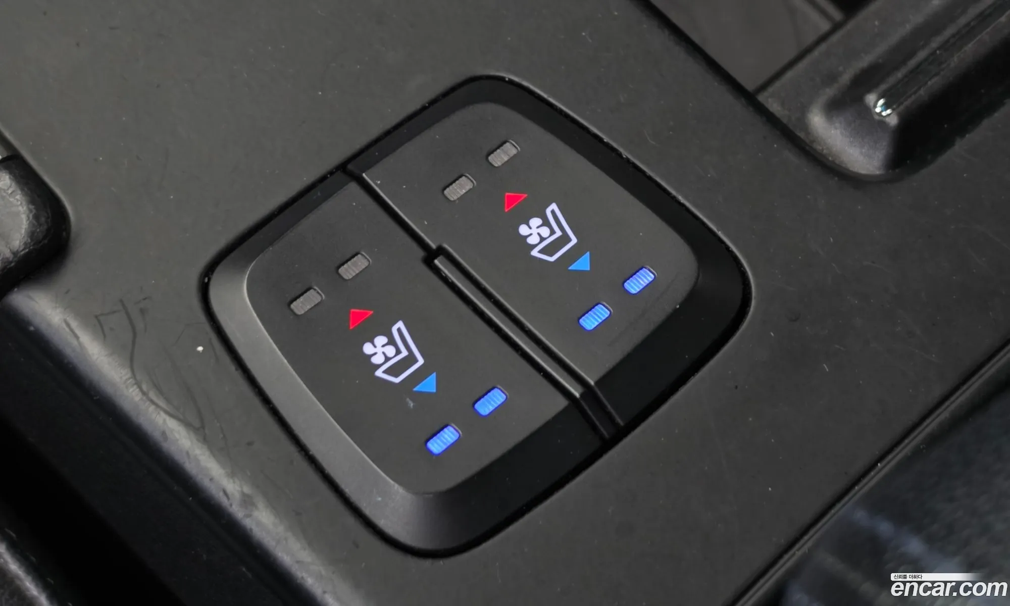 Hyundai Sonata Hybrid 2014 KMHEC415BEA102951 — 14